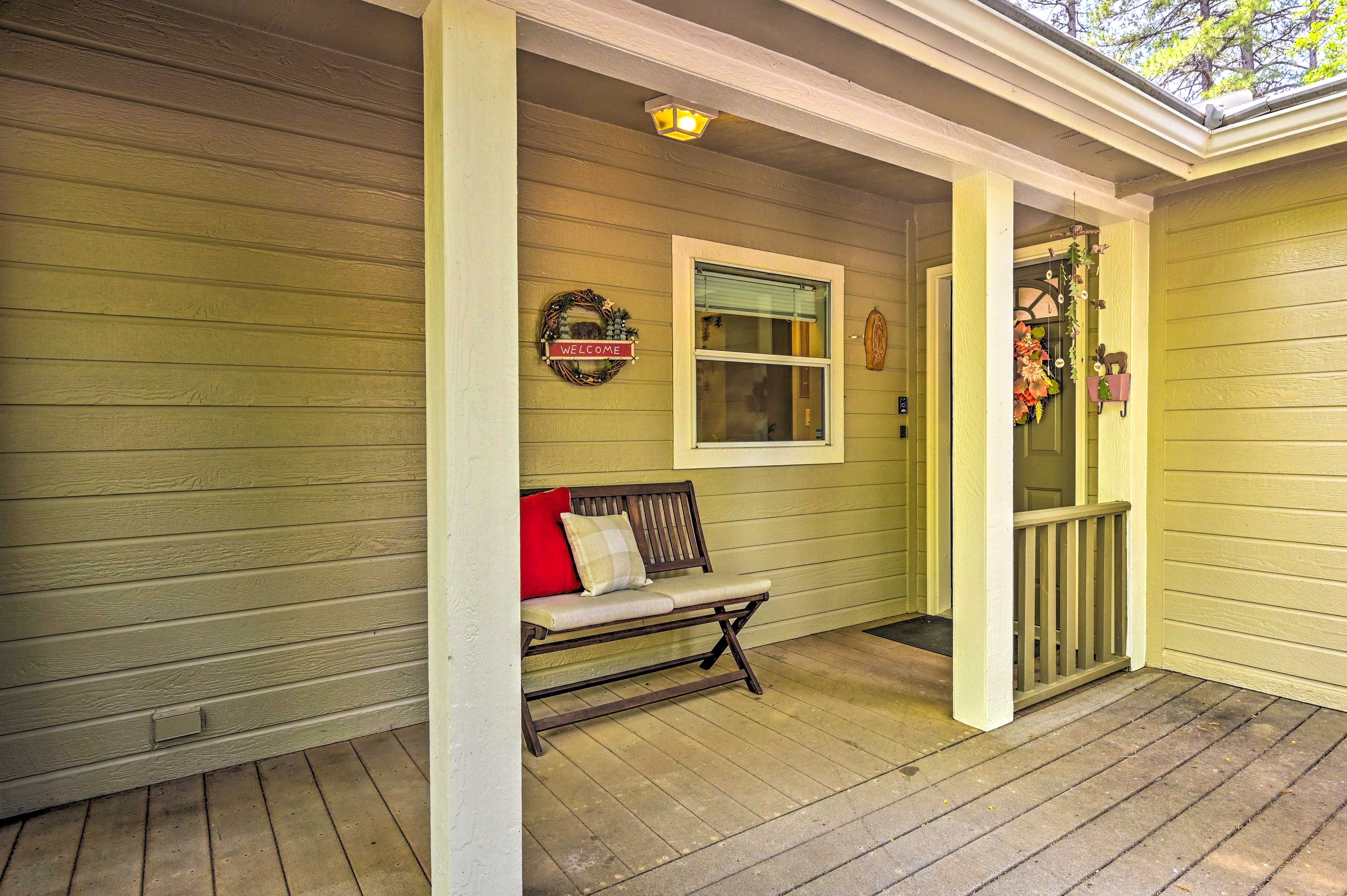 Property Entrance | Exterior Security Cameras (Facing Out)