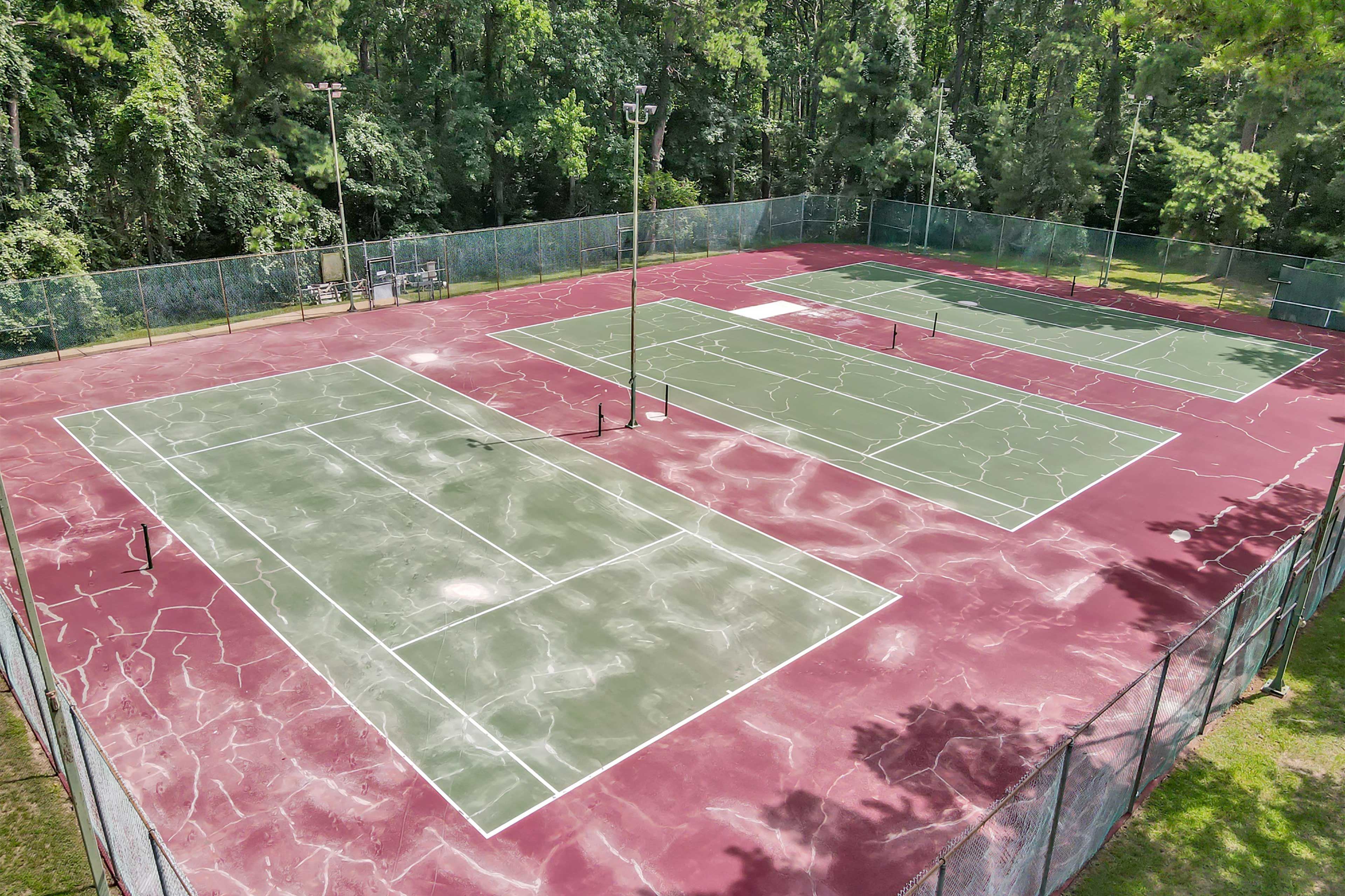 Community Tennis Courts
