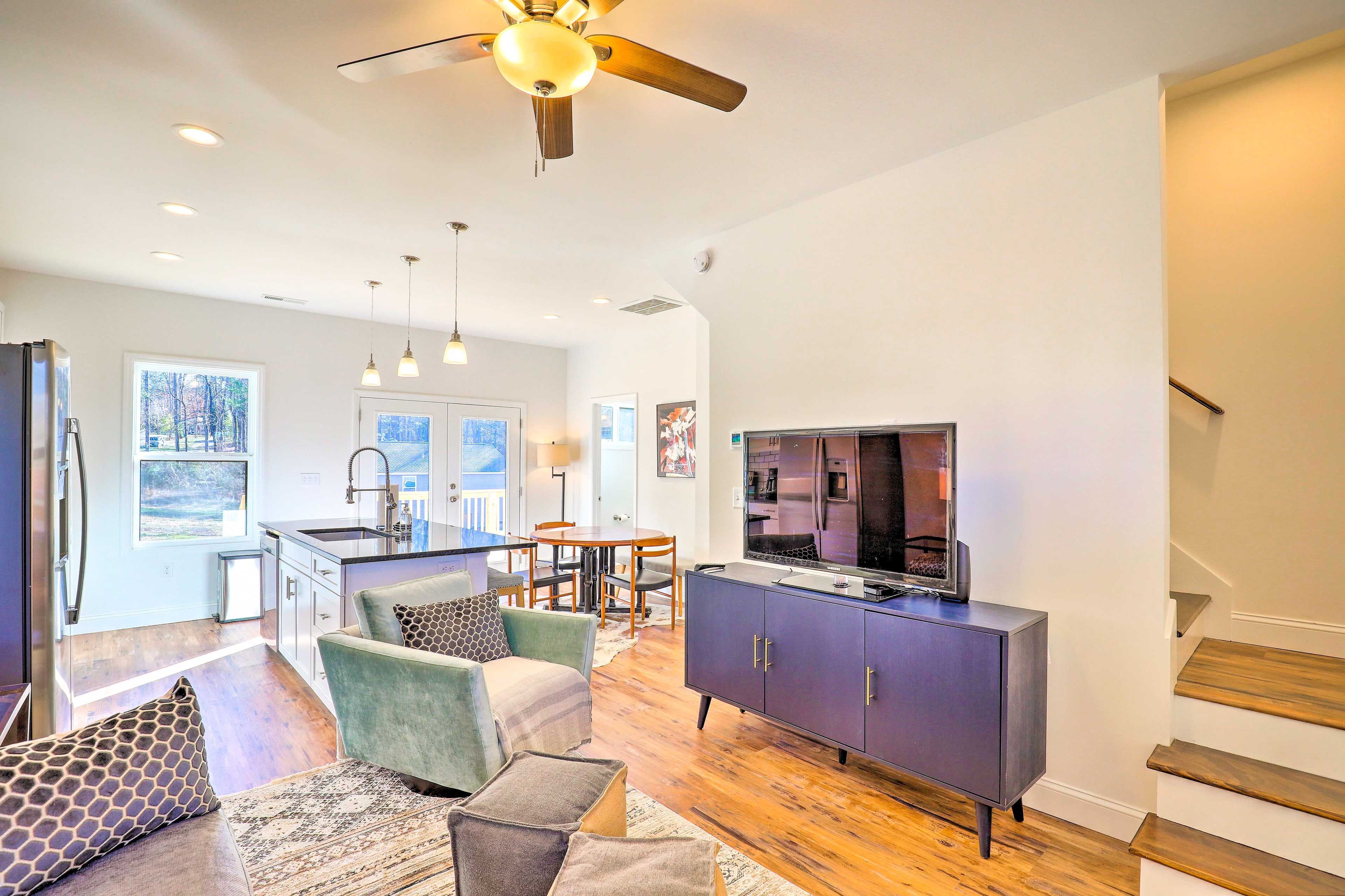 Living Room | Central Heat & Air