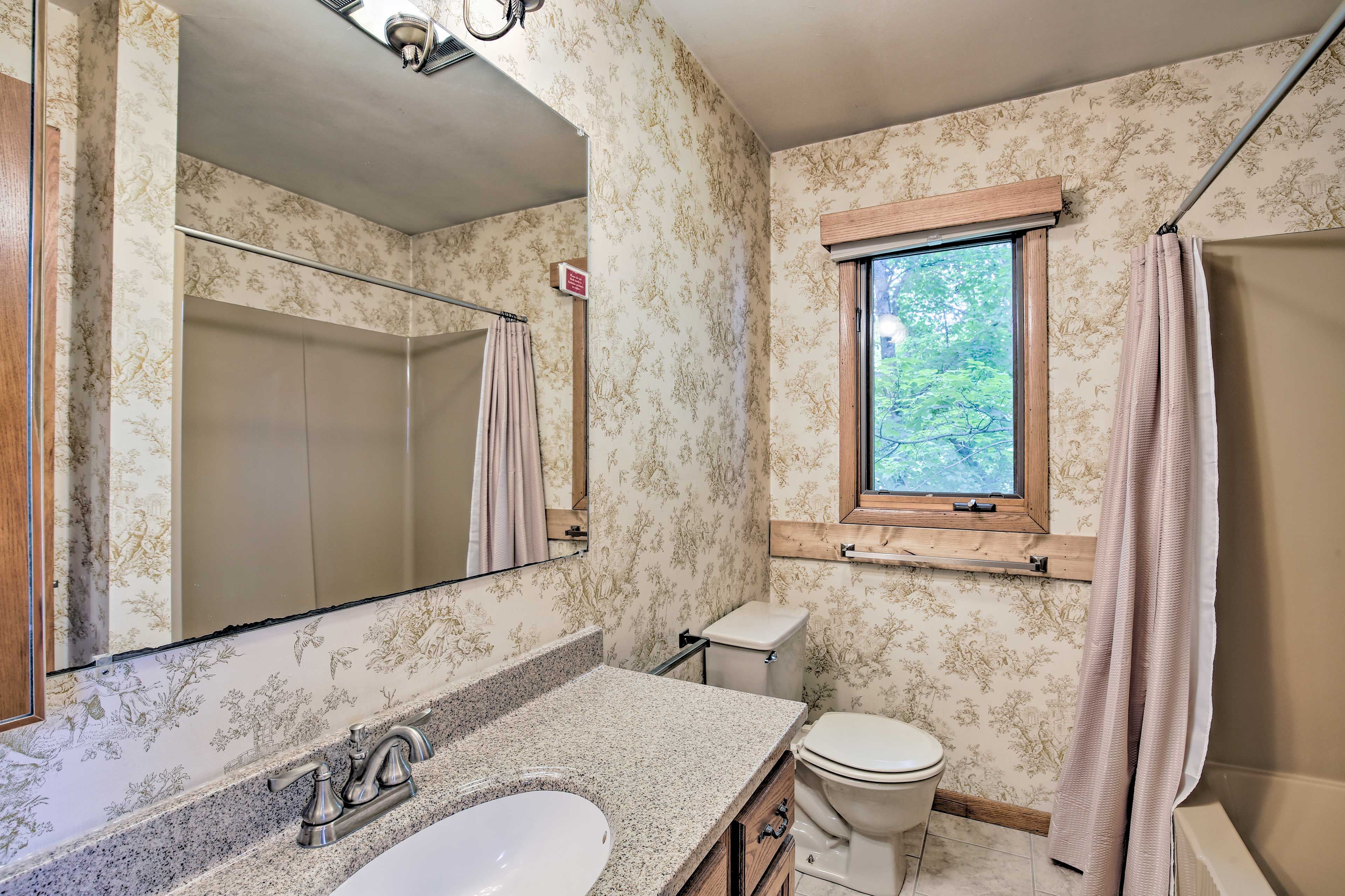 Full Bathroom