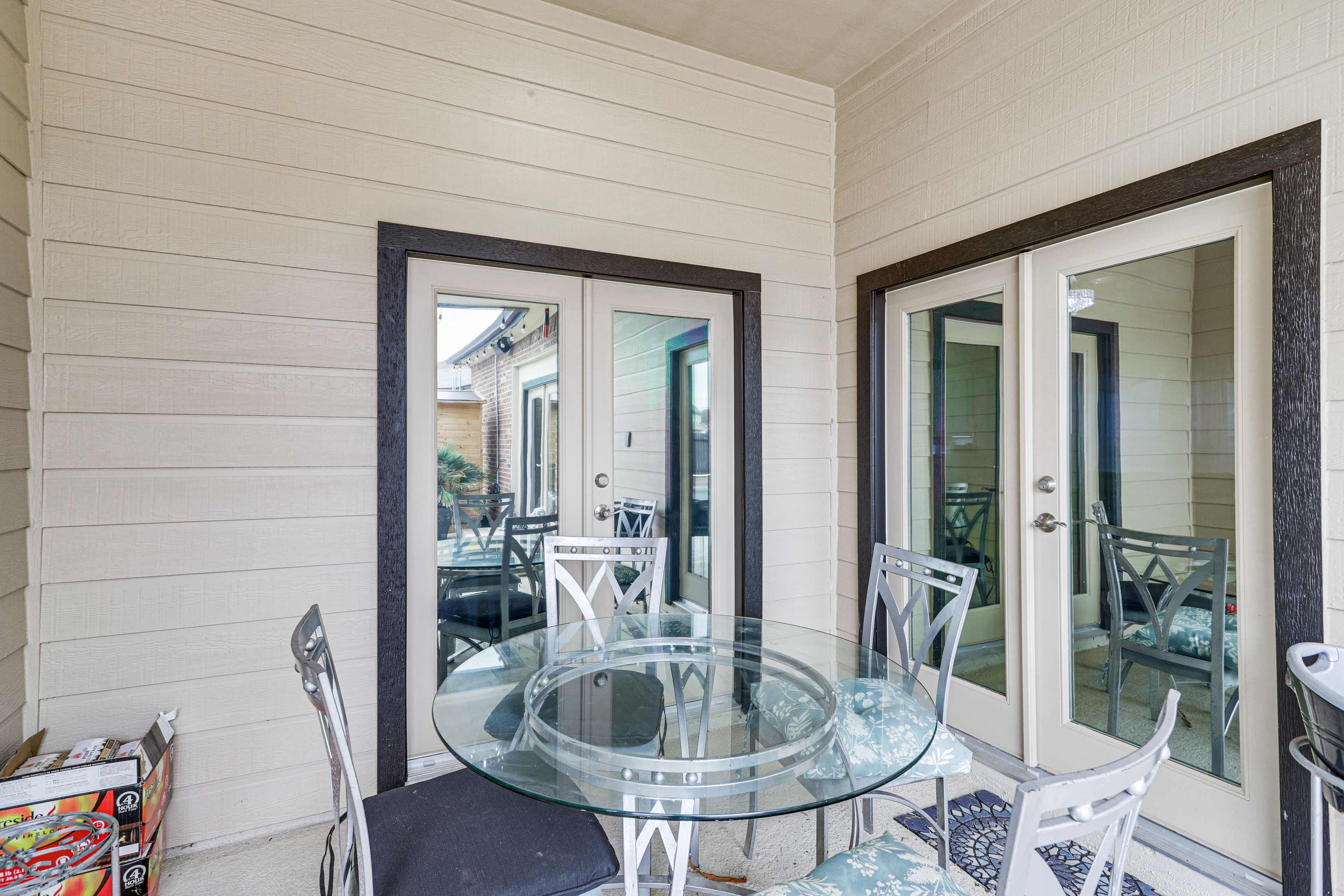 Private Patio | Outdoor Dining Area