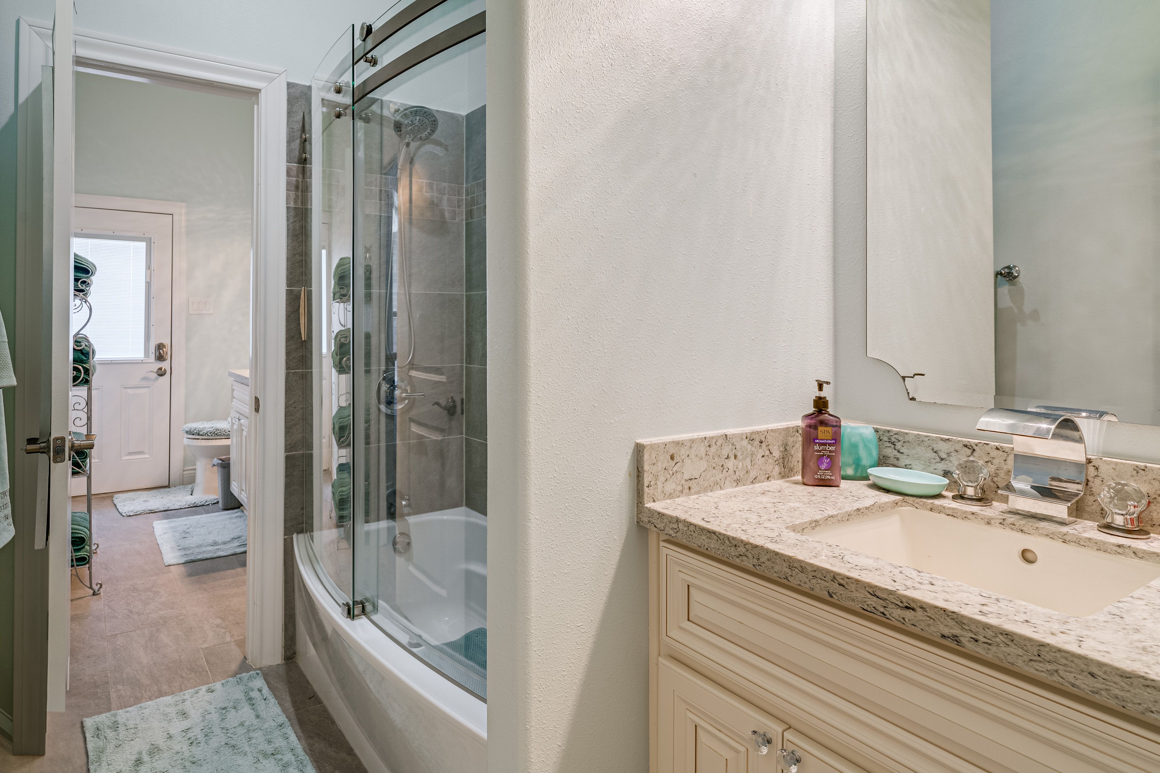 Bathroom | Towels Provided | Main Level