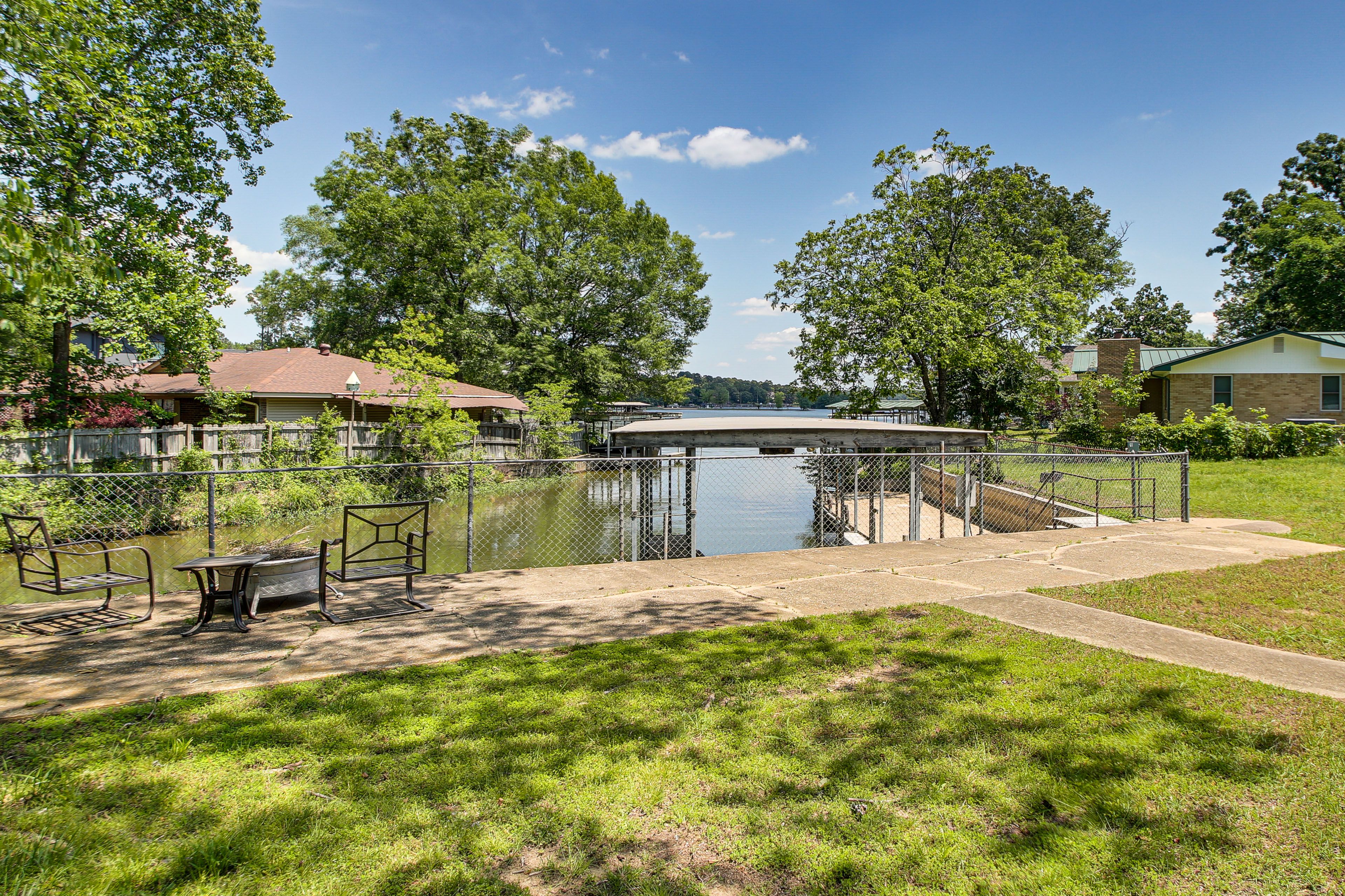Lake Access On-Site