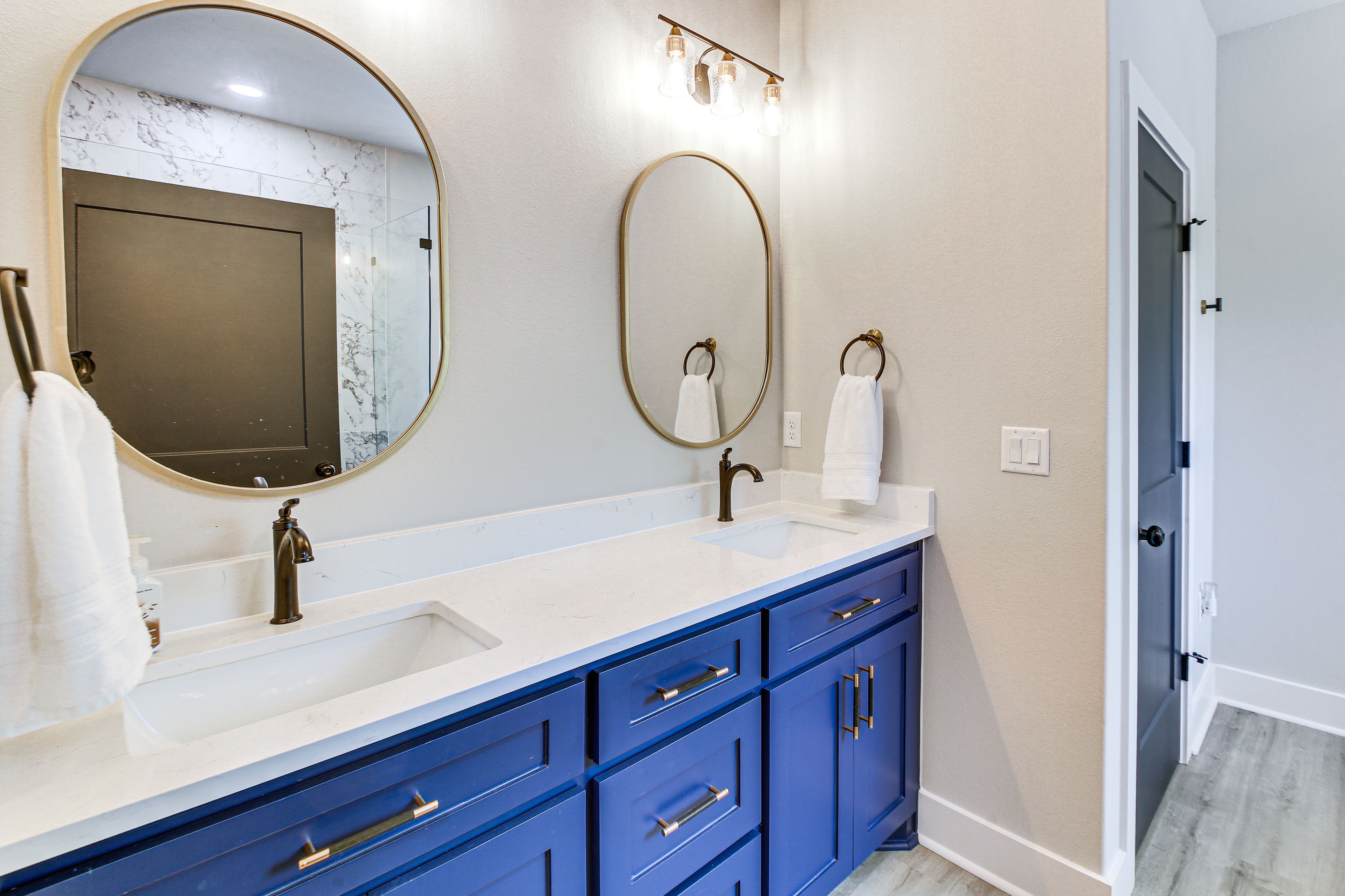 En-Suite Bathroom