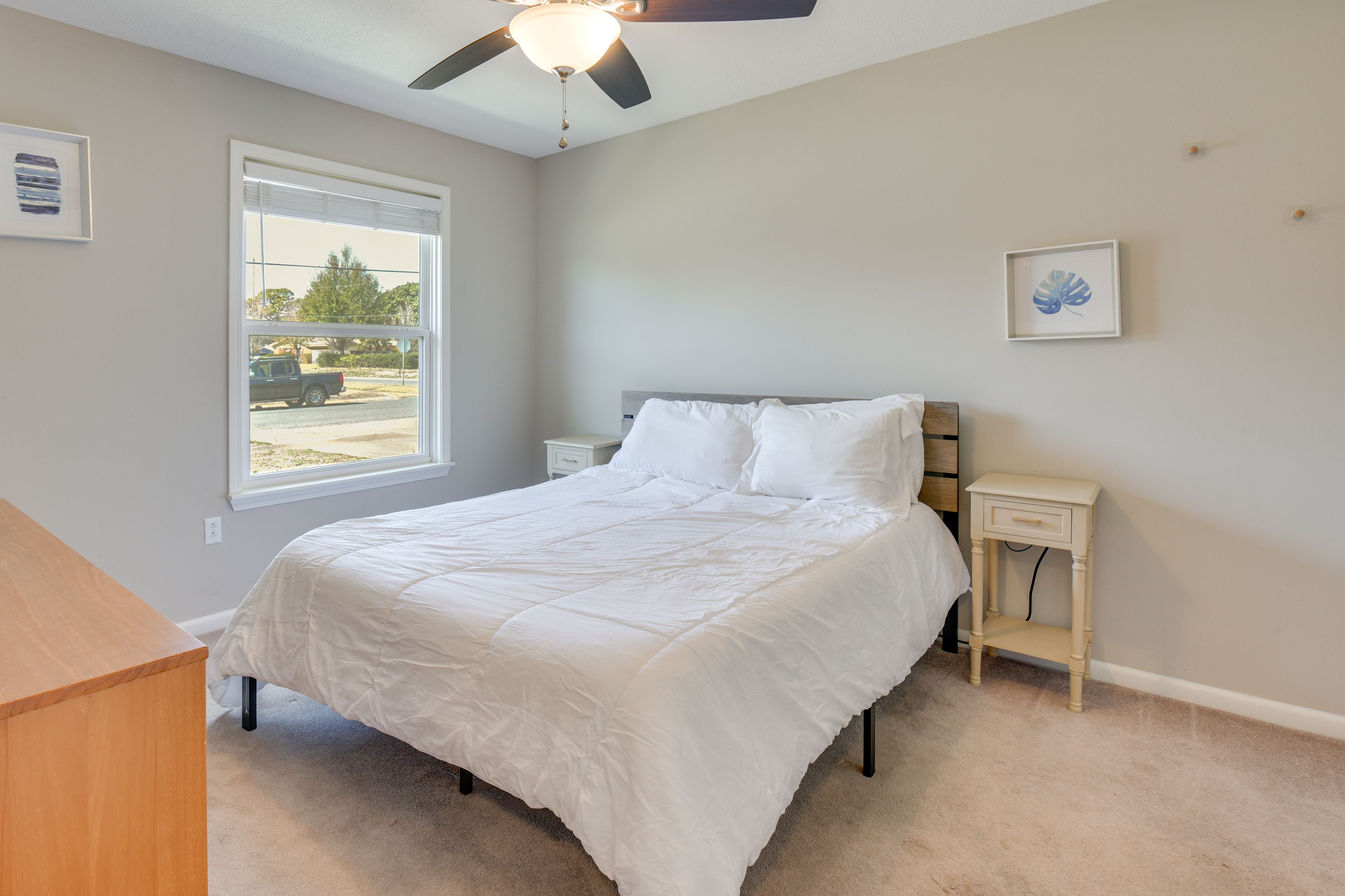 Bedroom 4 | Queen Bed