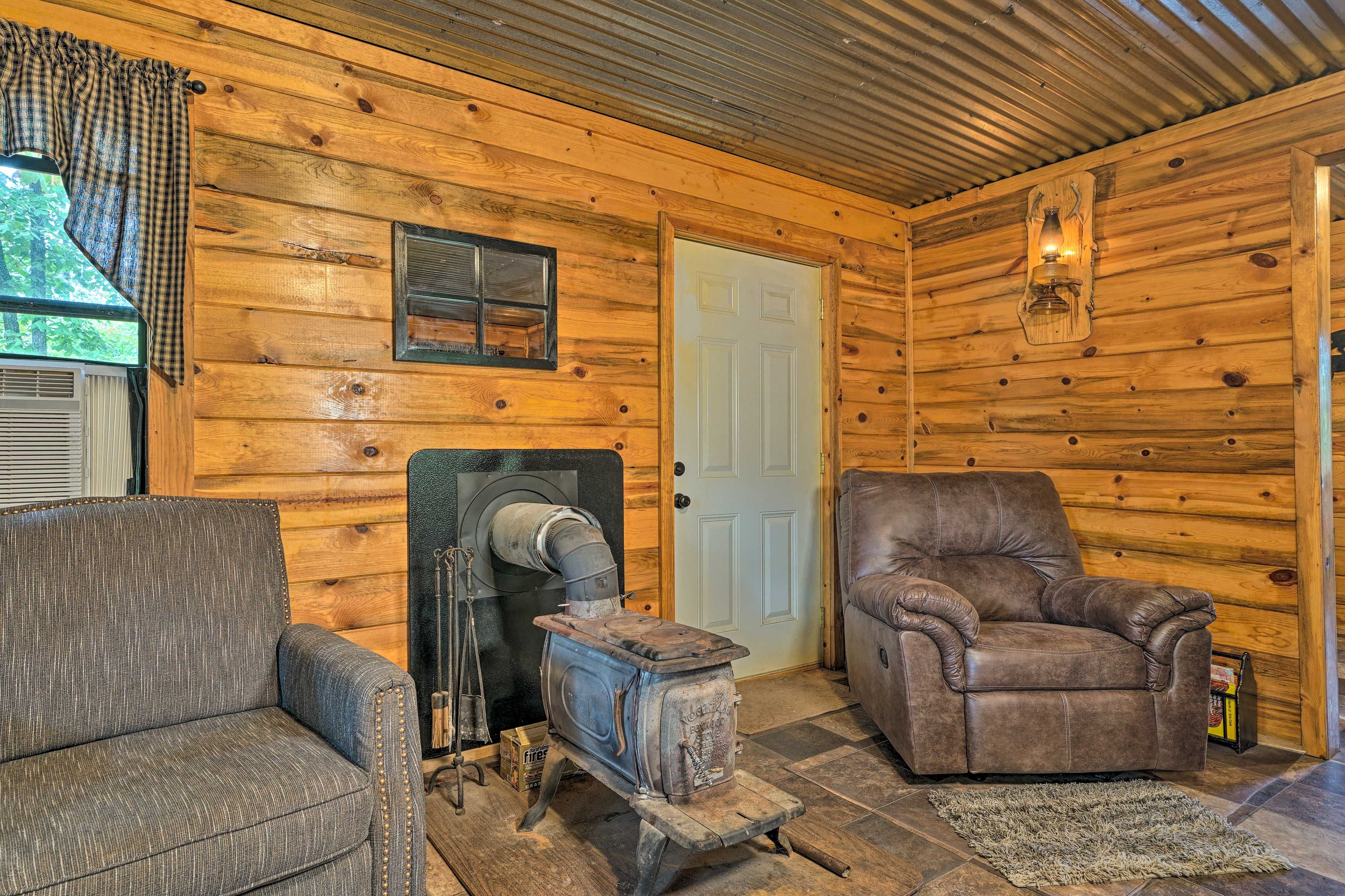 Living Room | Free WiFi