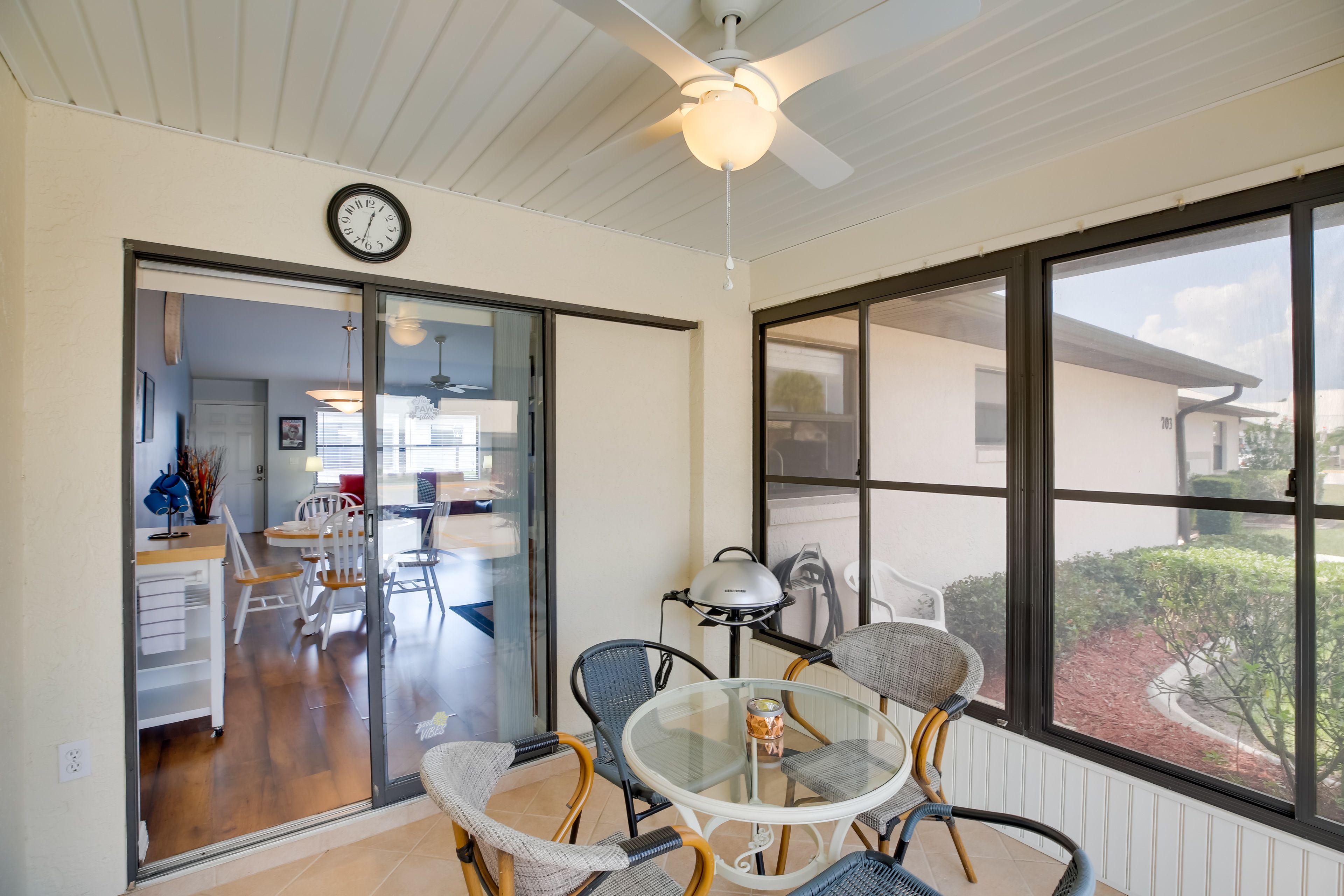 Screened Patio | Outdoor Dining | Electric Grill