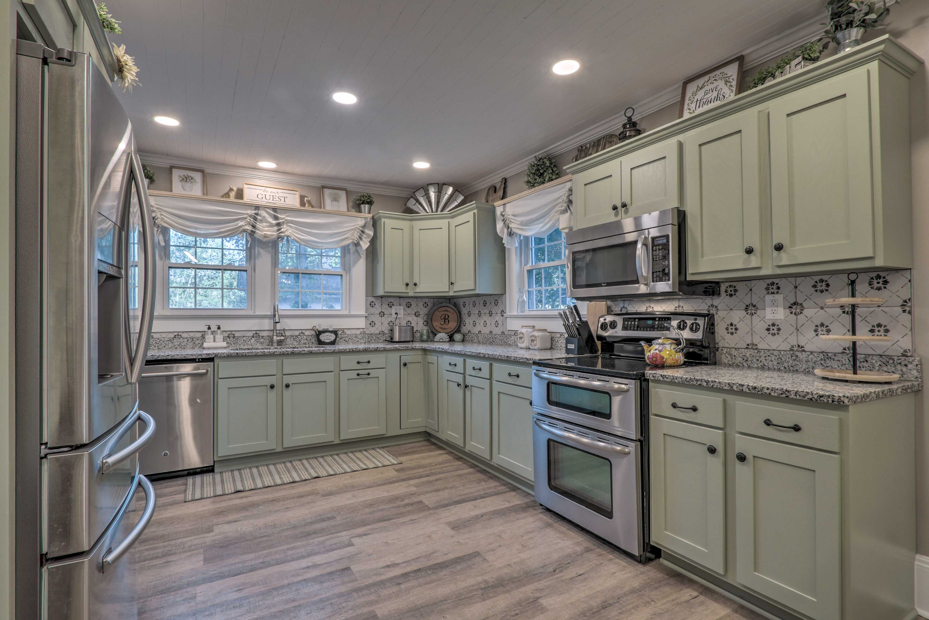 Kitchen | Fully Equipped | Cooking Basics