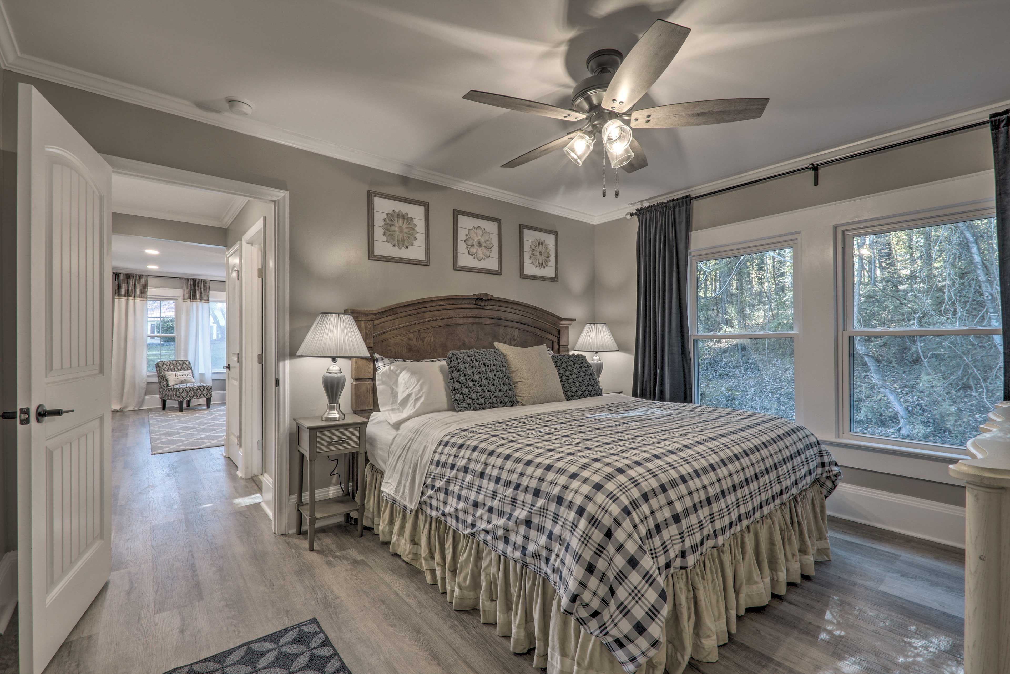 Bedroom 1 | King Bed | Linens Provided
