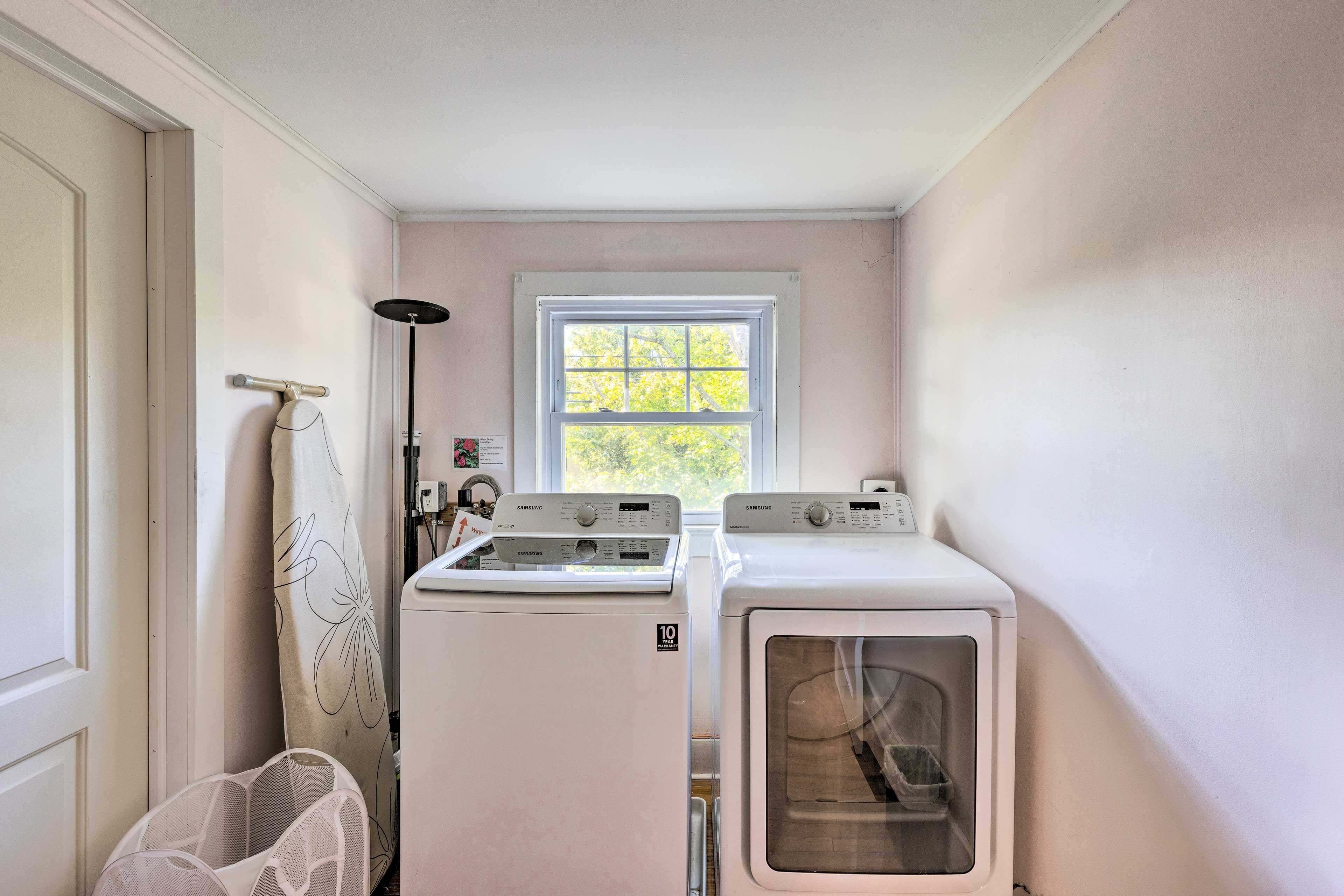 In-Unit Laundry | Detergent Provided