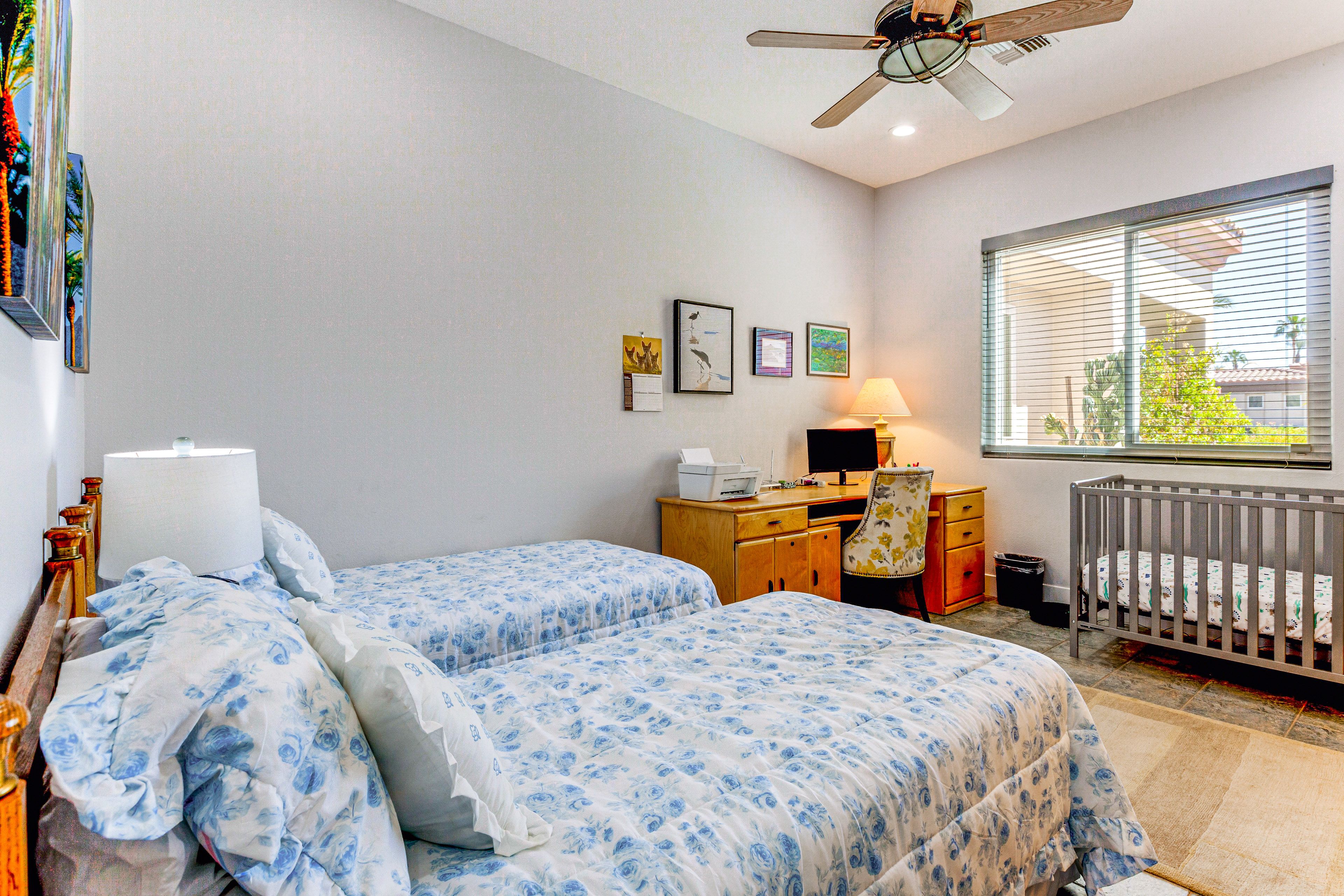 Bedroom 4 | 2 Twin Beds | Crib | Desk