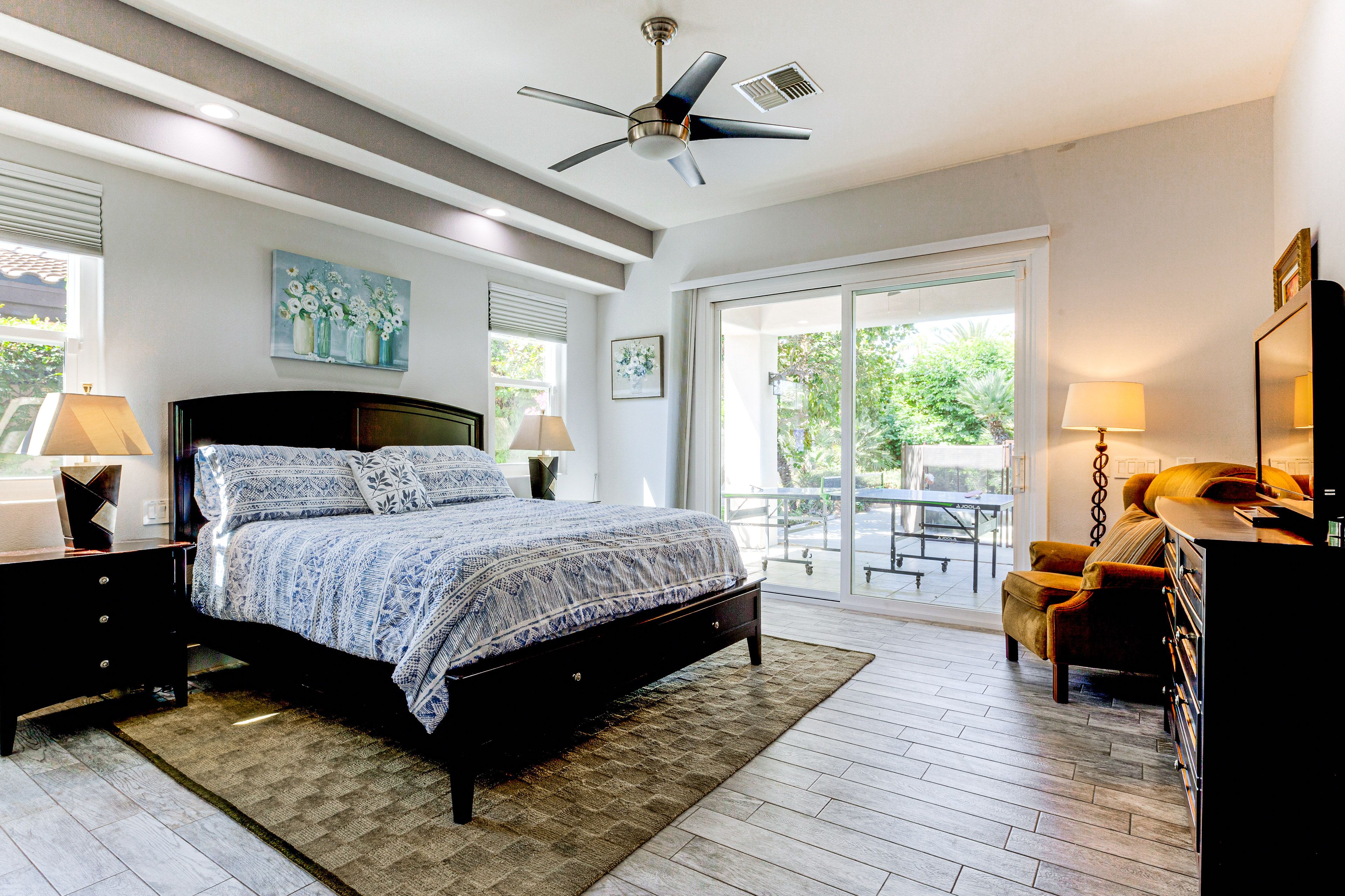 Bedroom 1 | California King Bed | Walk-In Closet | En-Suite Bathroom