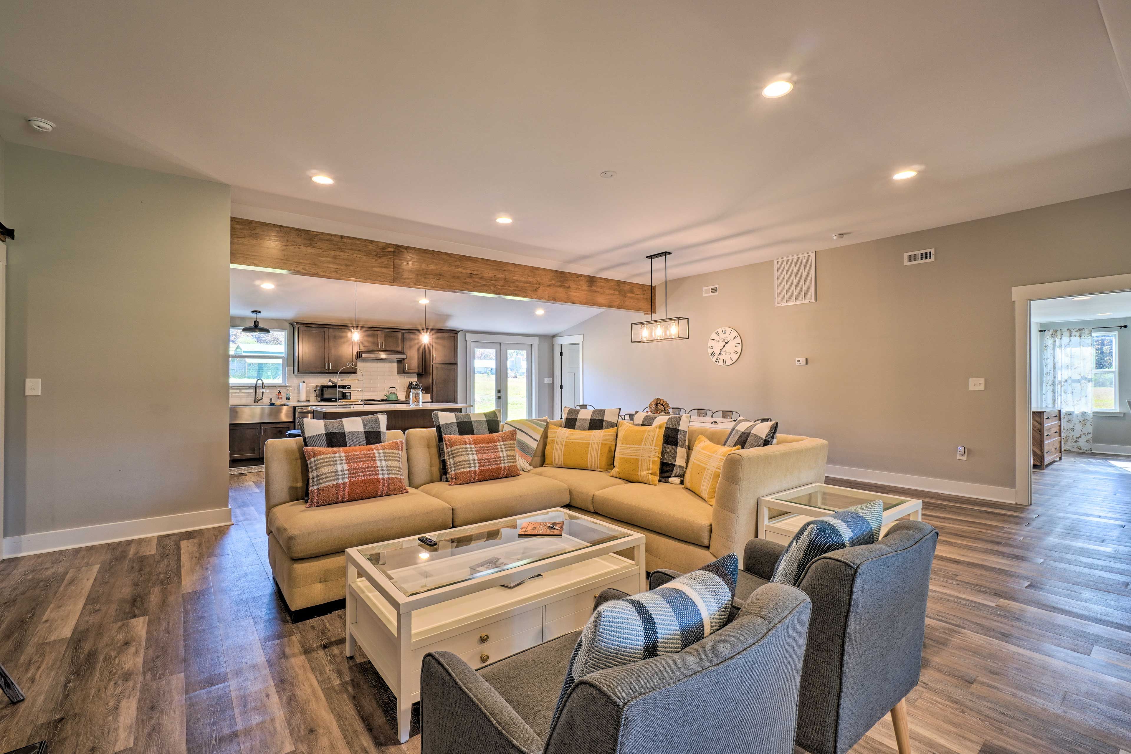 Living Room | Central A/C