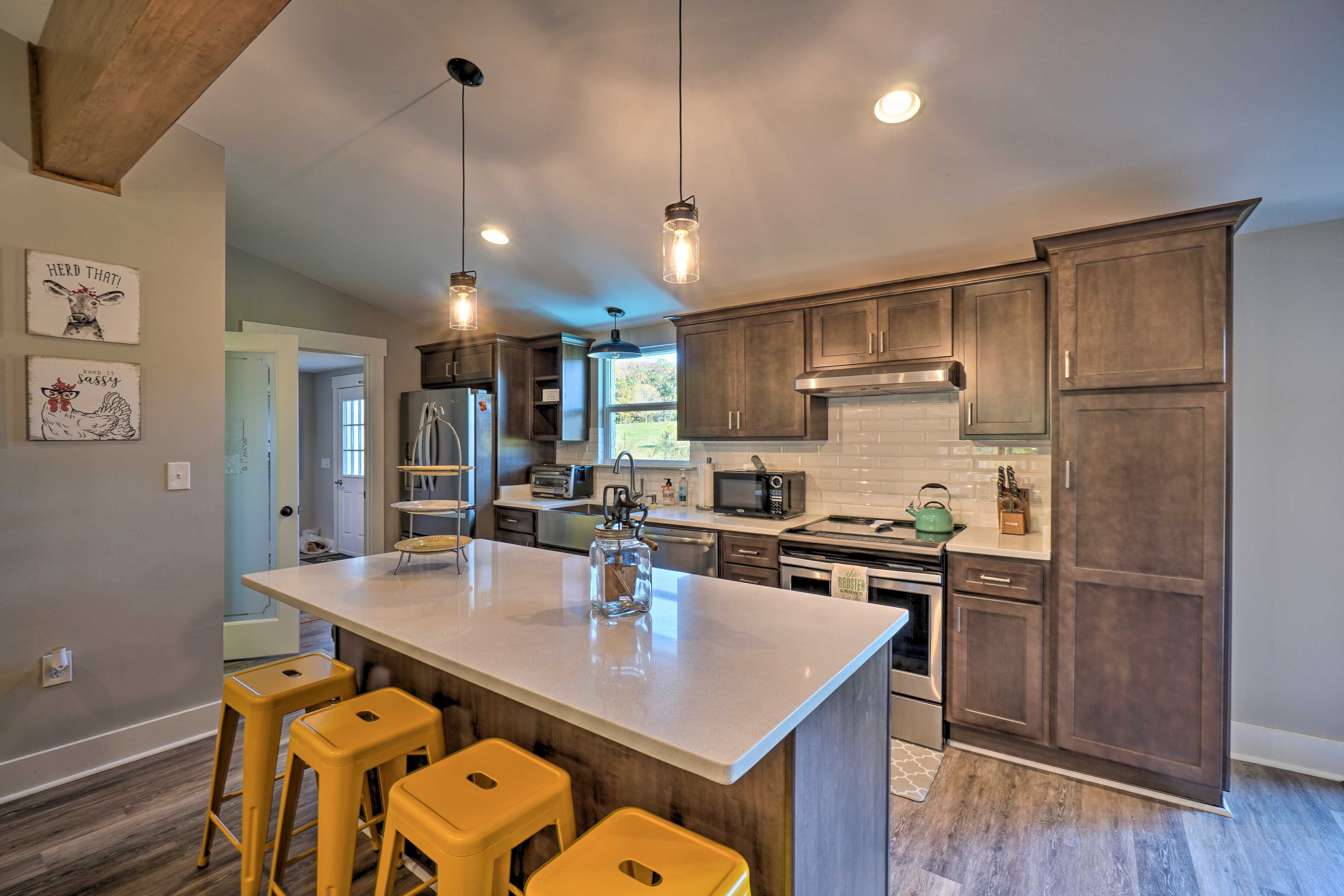 Kitchen | Fully Equipped | Cooking Basics