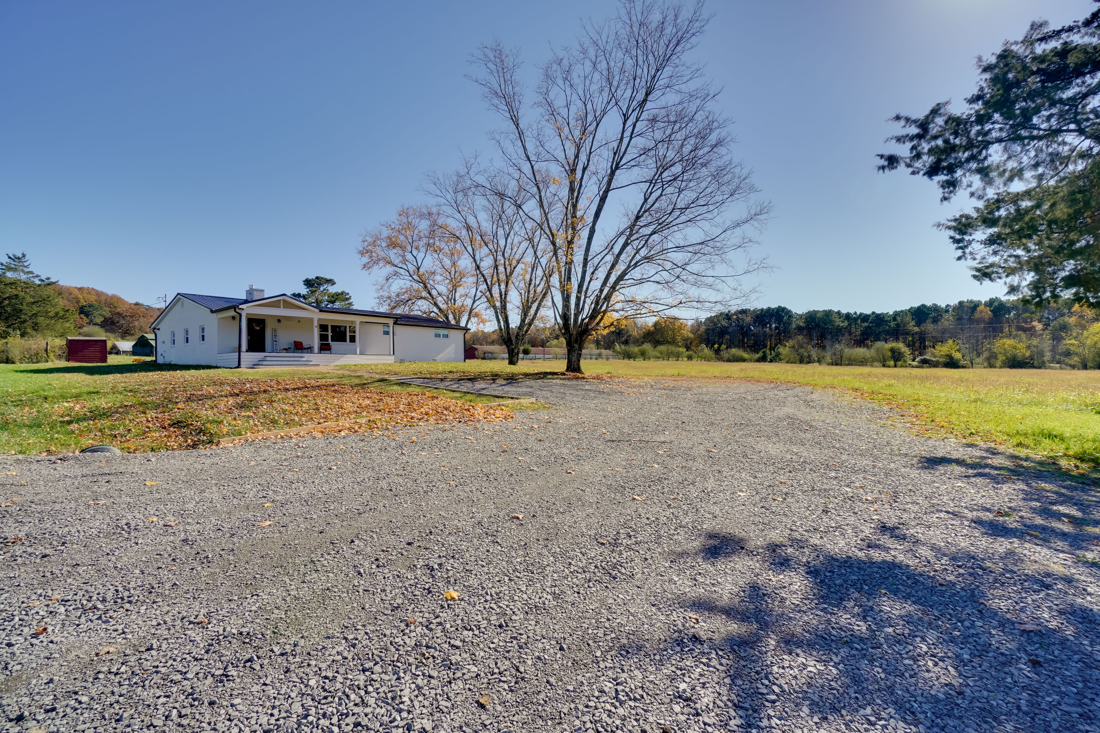 Parking | Driveway (3 Vehicles)