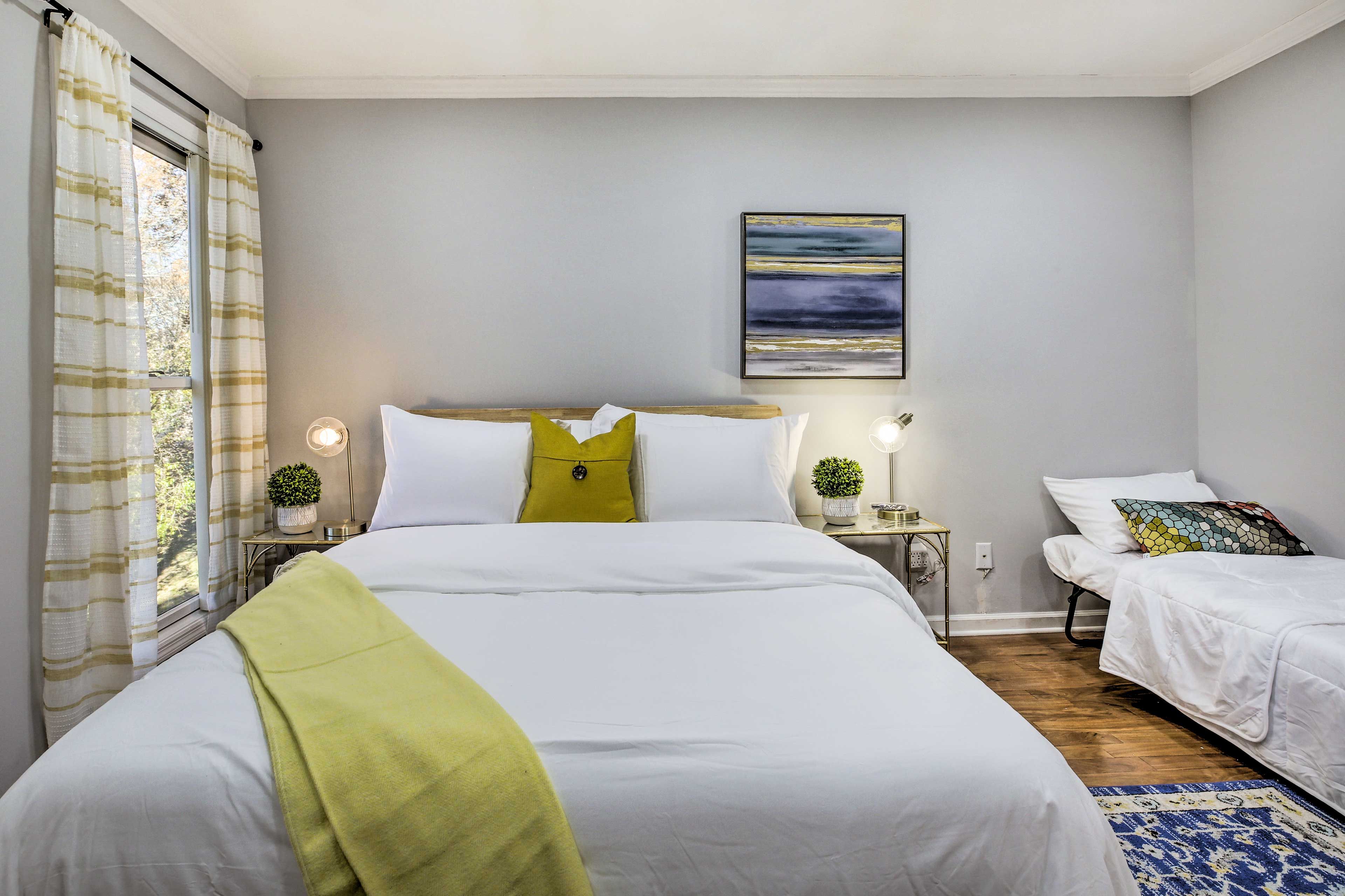 Bedroom 3 | Queen Bed | Twin Bed