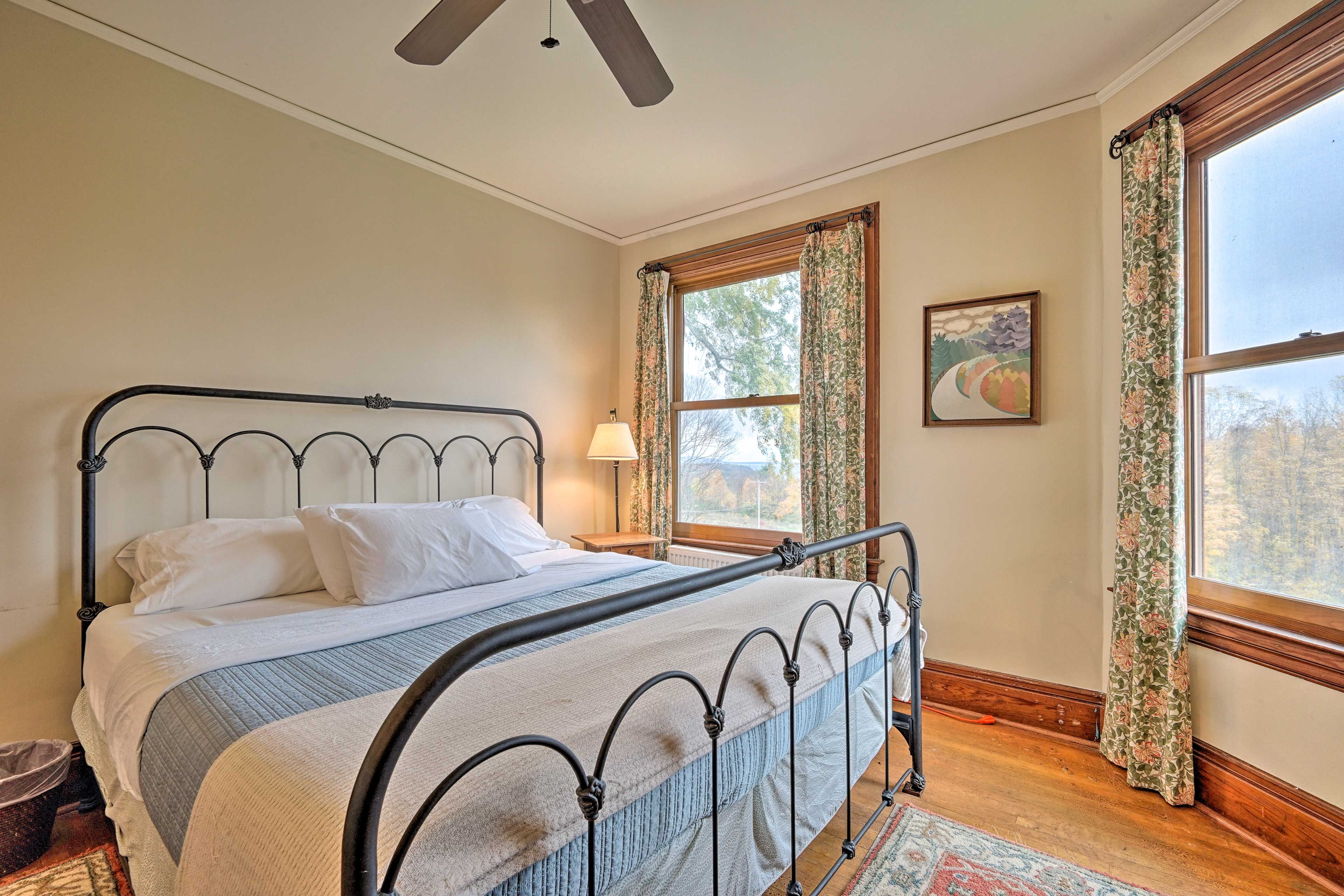 Bedroom 2 | King Bed | 2nd Floor | Stairs Required
