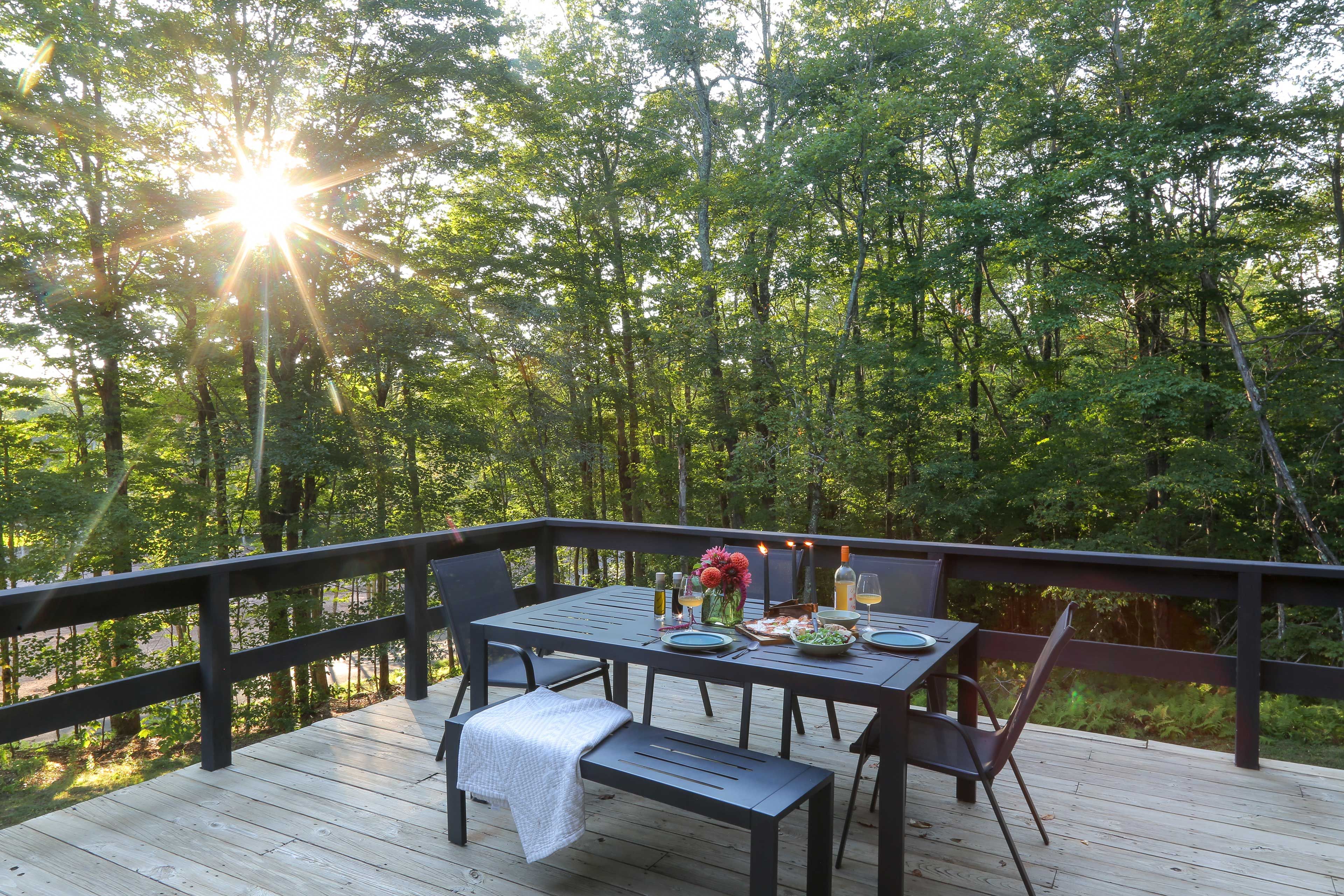 Deck