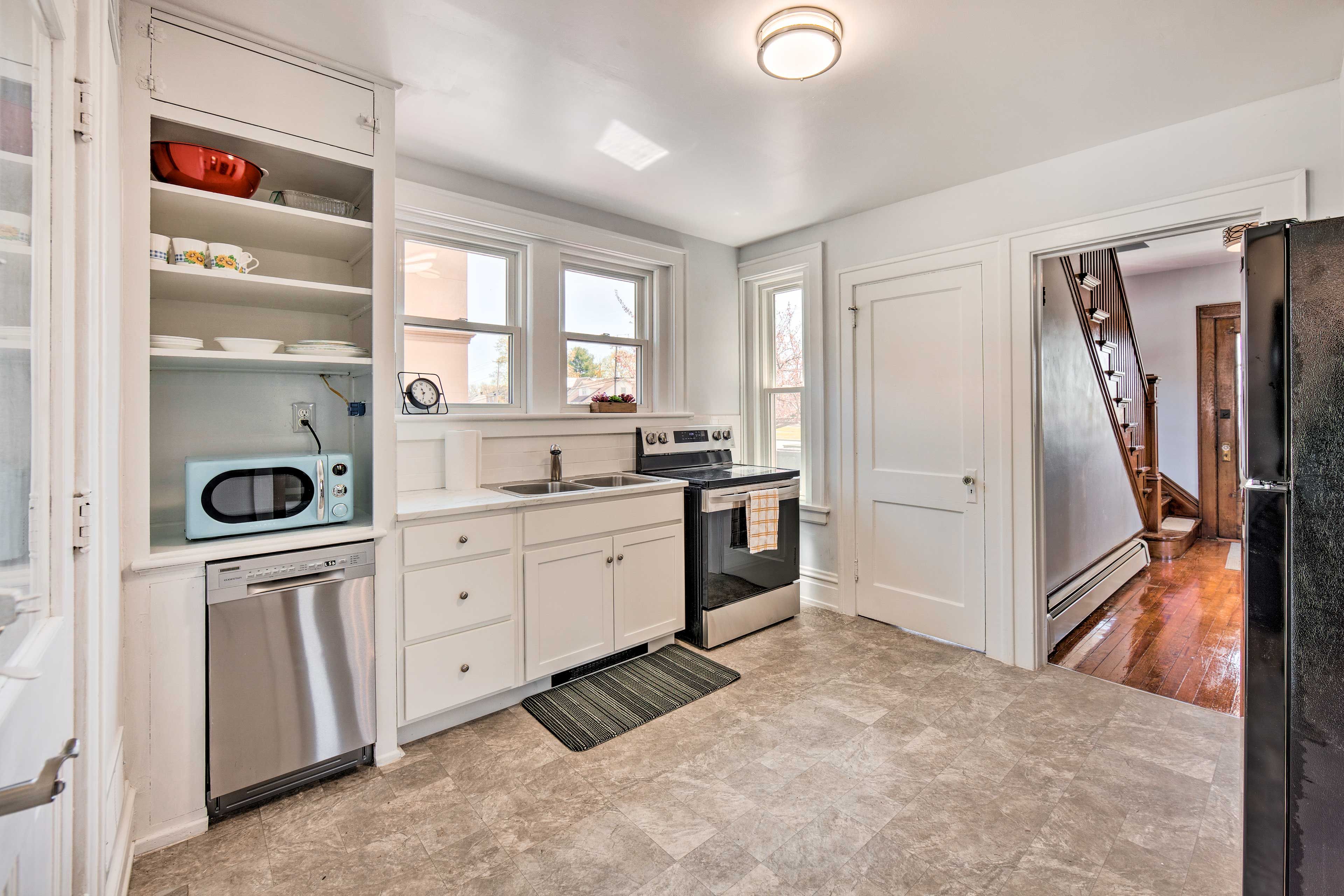 Kitchen | Main Floor | Cooking Basics | Dishwasher
