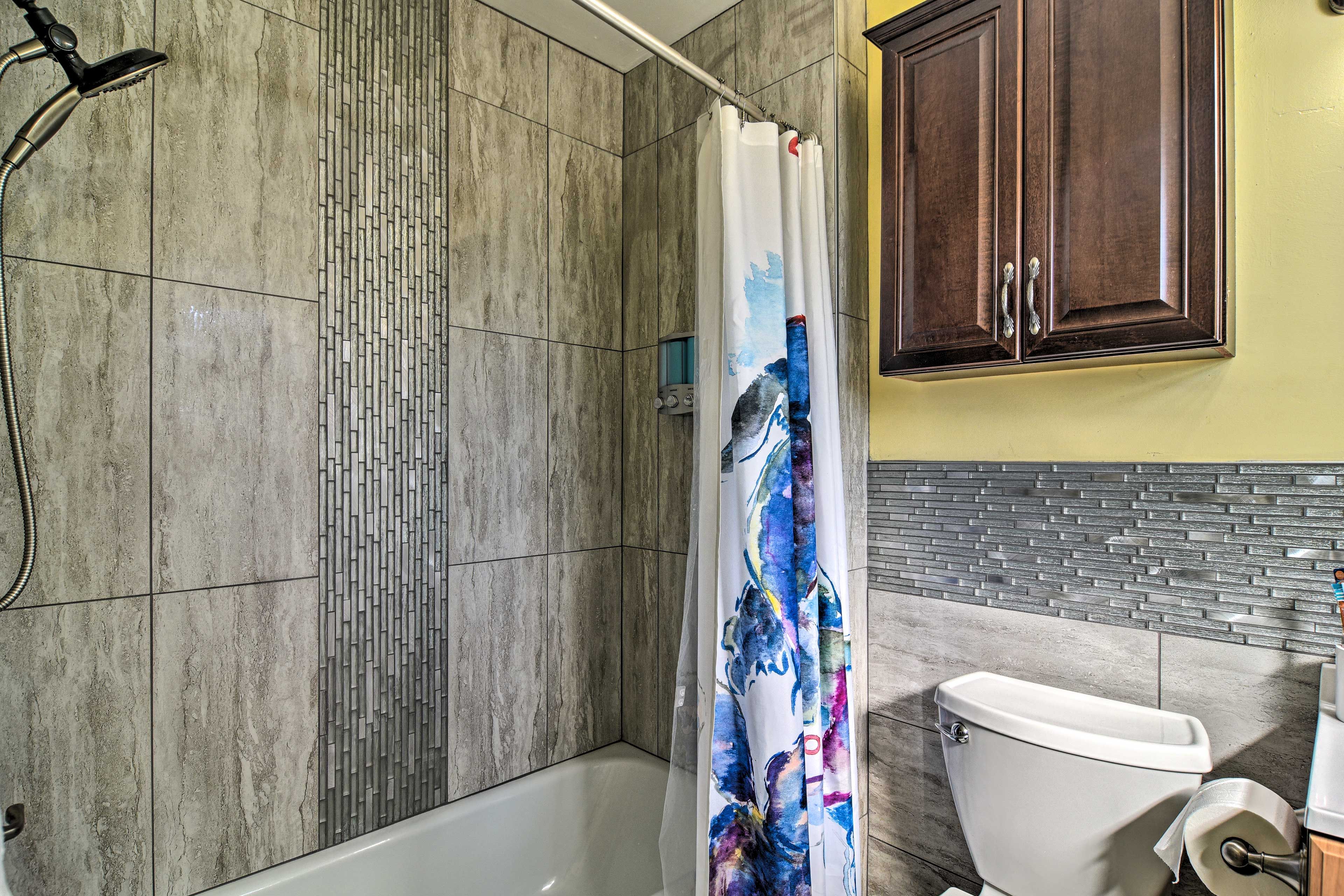 Bathroom | Towels Provided