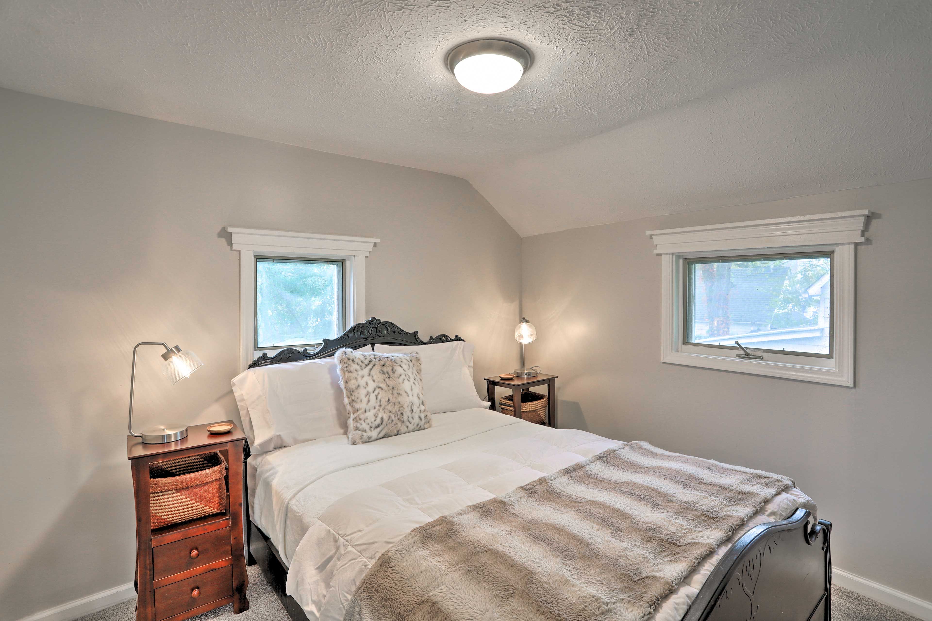 Bedroom 2 | Full Bed | 2nd Floor