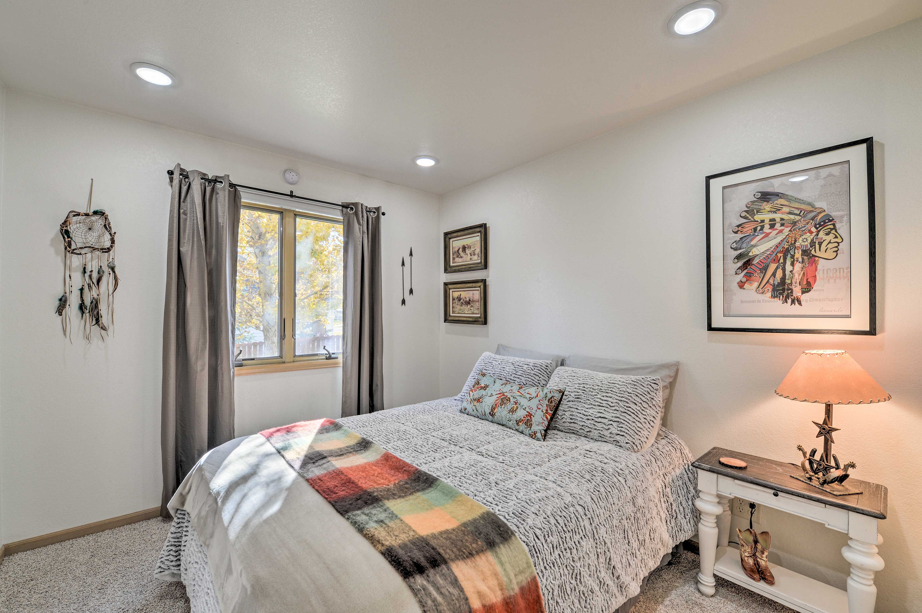 Bedroom 3 | Main Level | Queen Bed