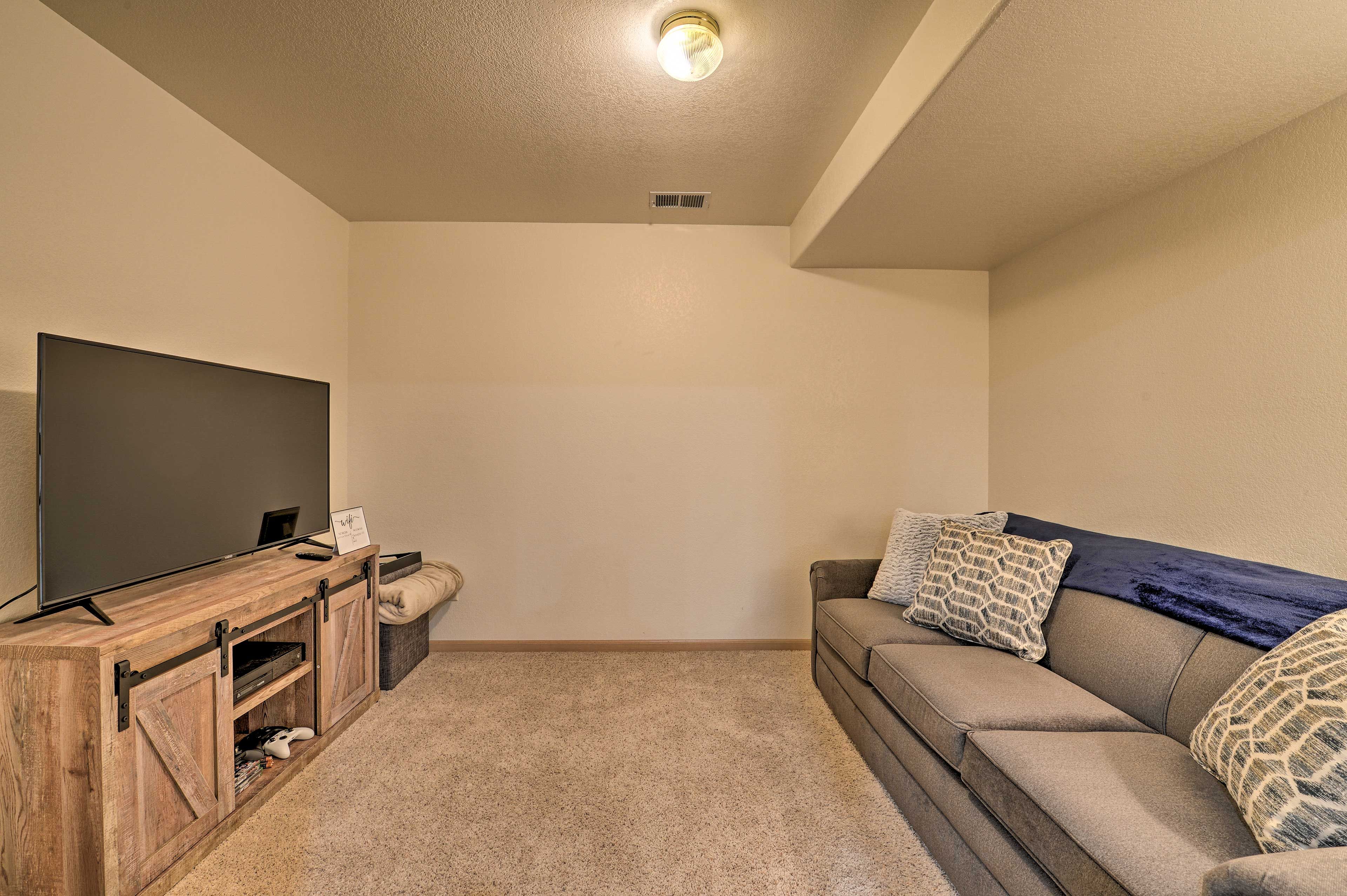 Sitting Room | Lower Level | Queen Sleeper Sofa