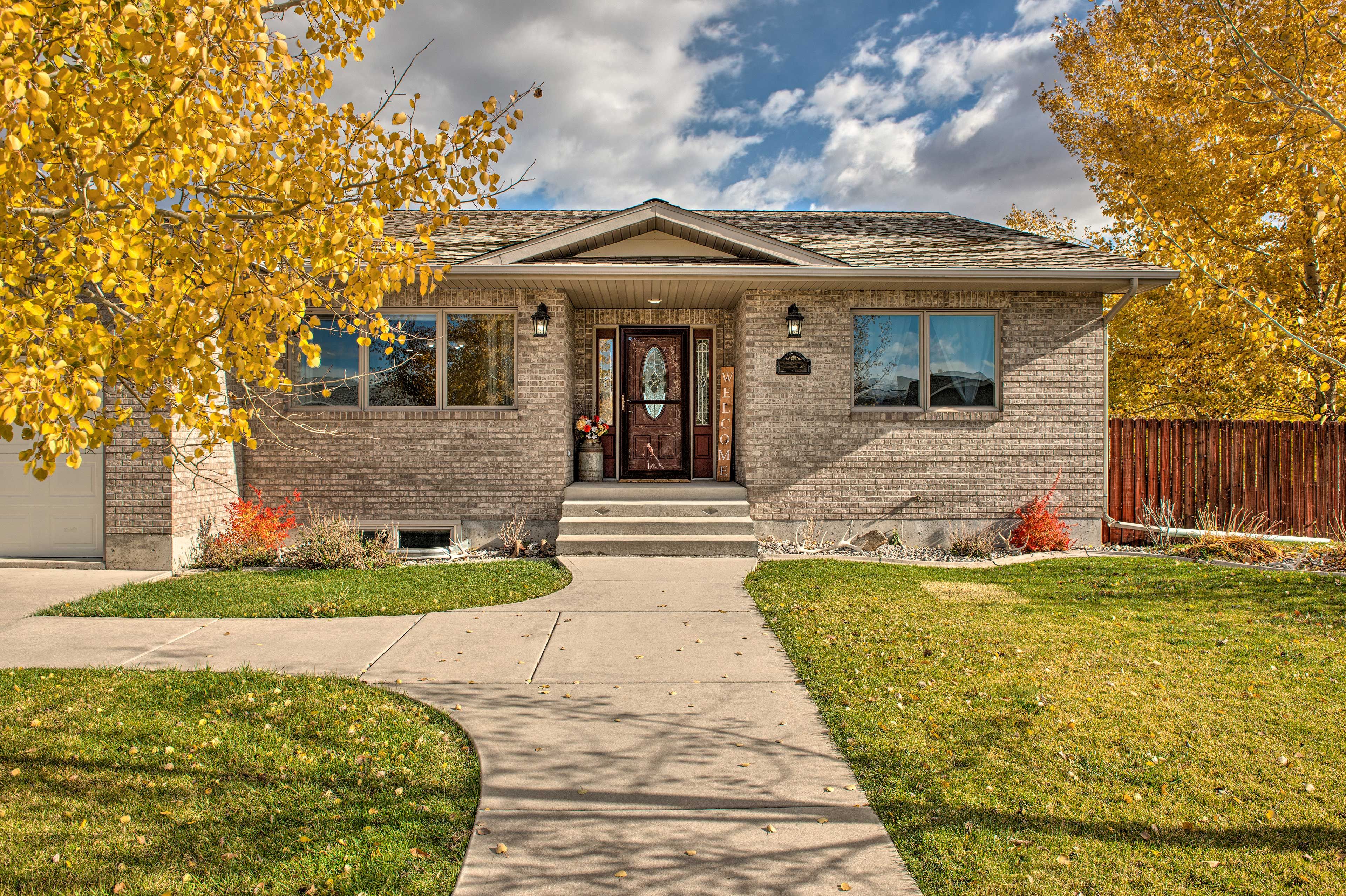 House Entry | Keyless Entry | Stairs Required