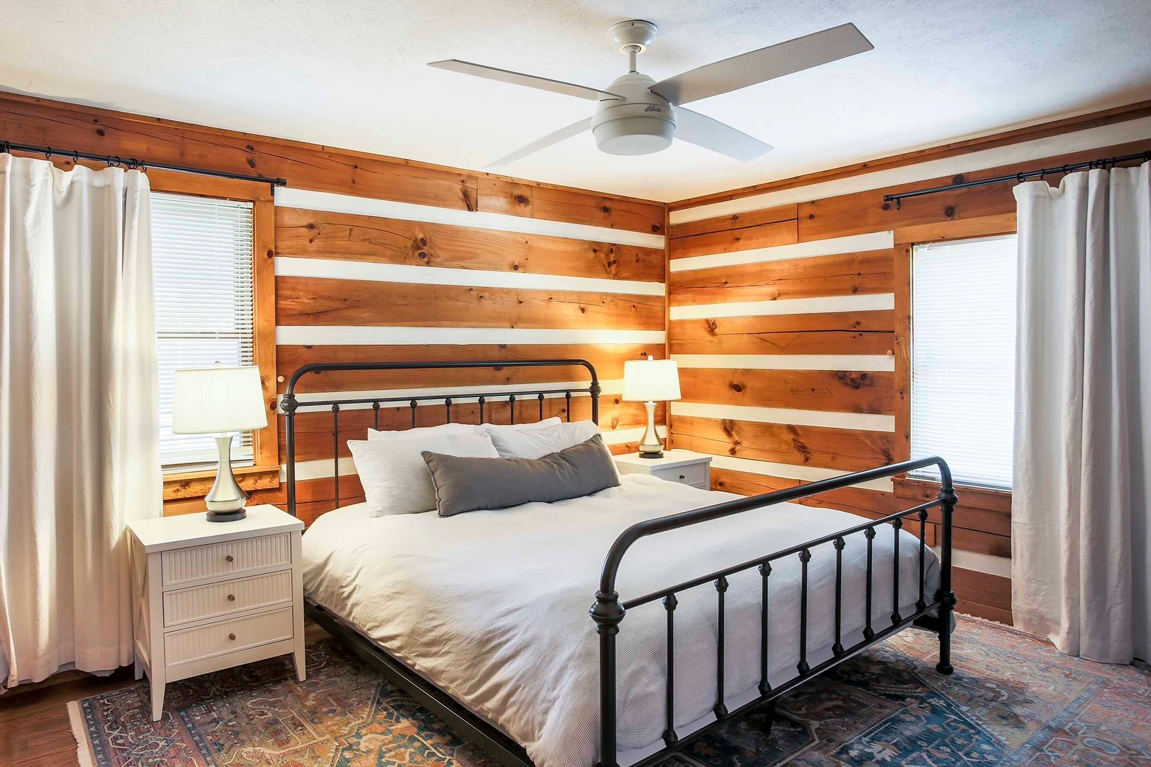 Bedroom 1 | En-Suite Bathroom | Linens Provided
