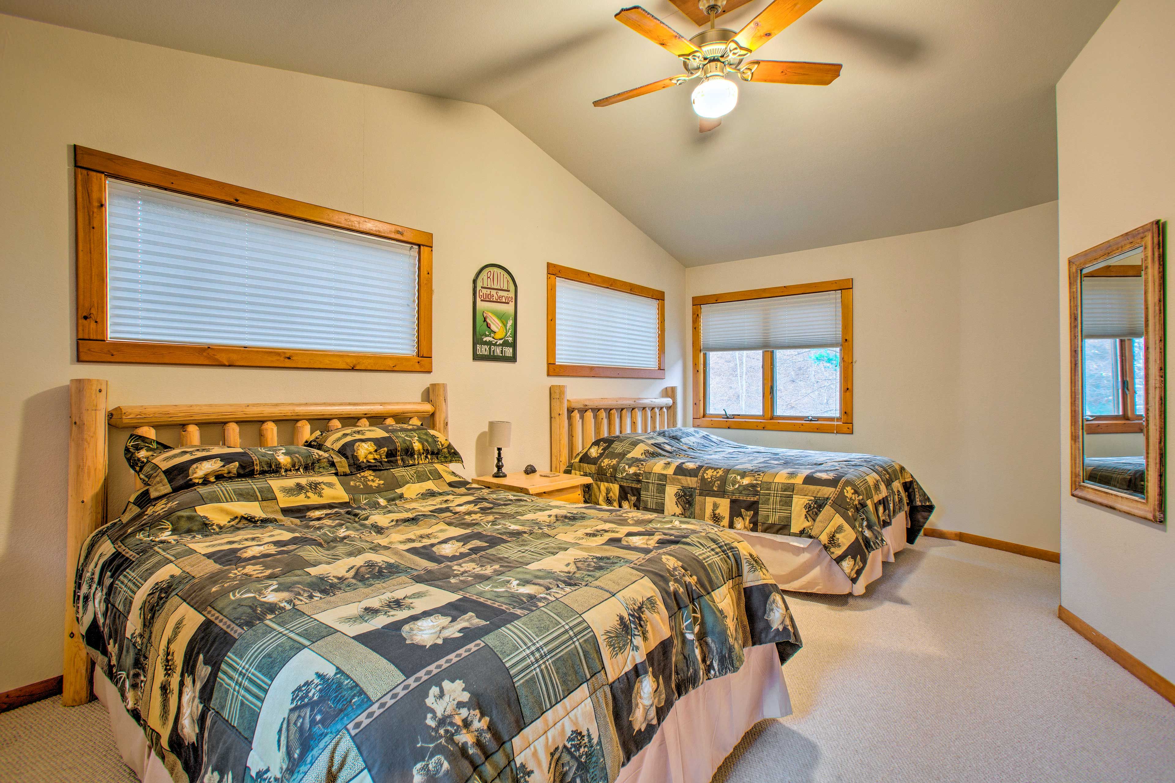 Bedroom 3 | 2 Queen Beds | 2nd Floor | En-Suite Bathroom