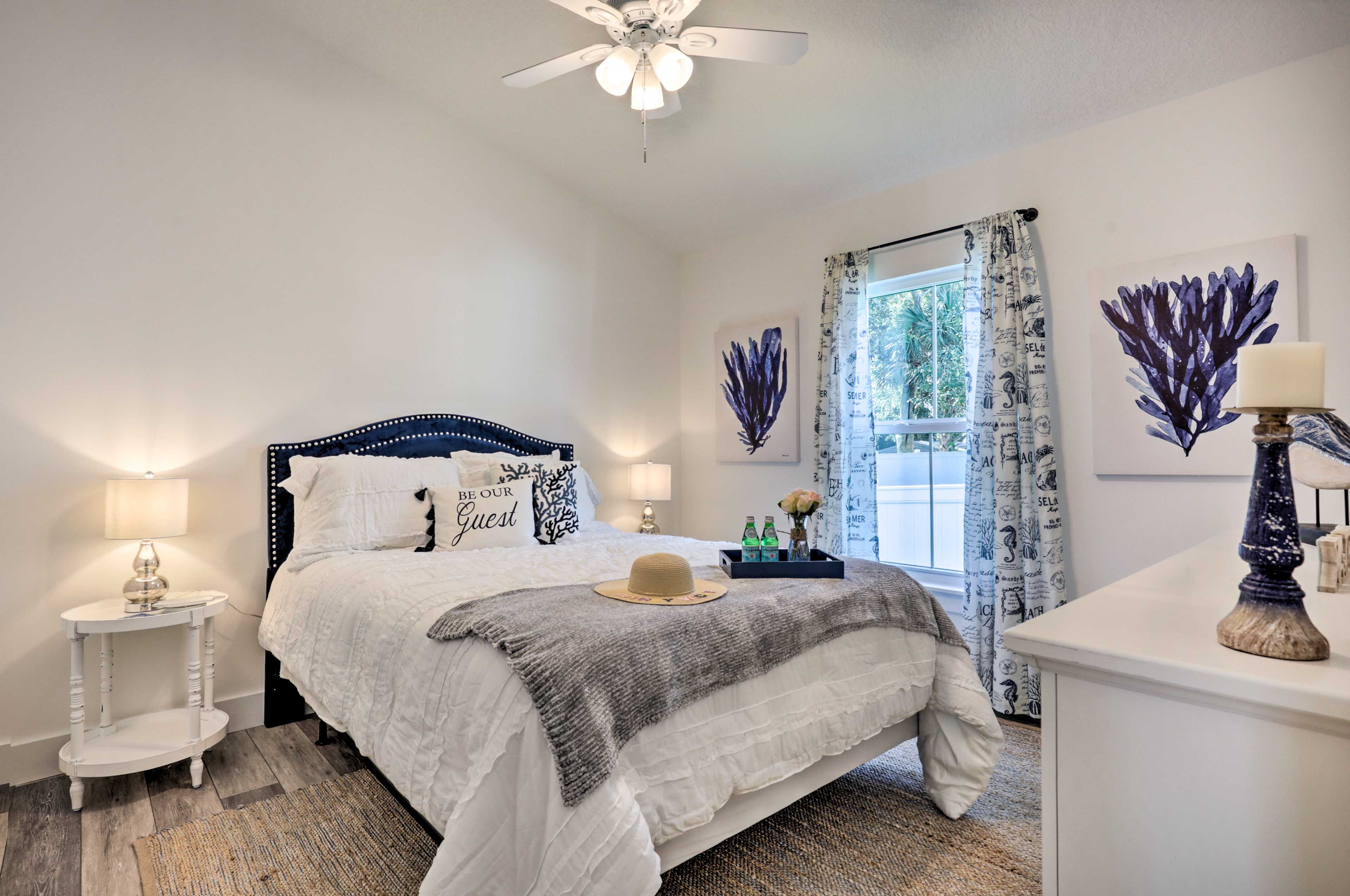 Bedroom 2 | Queen Bed
