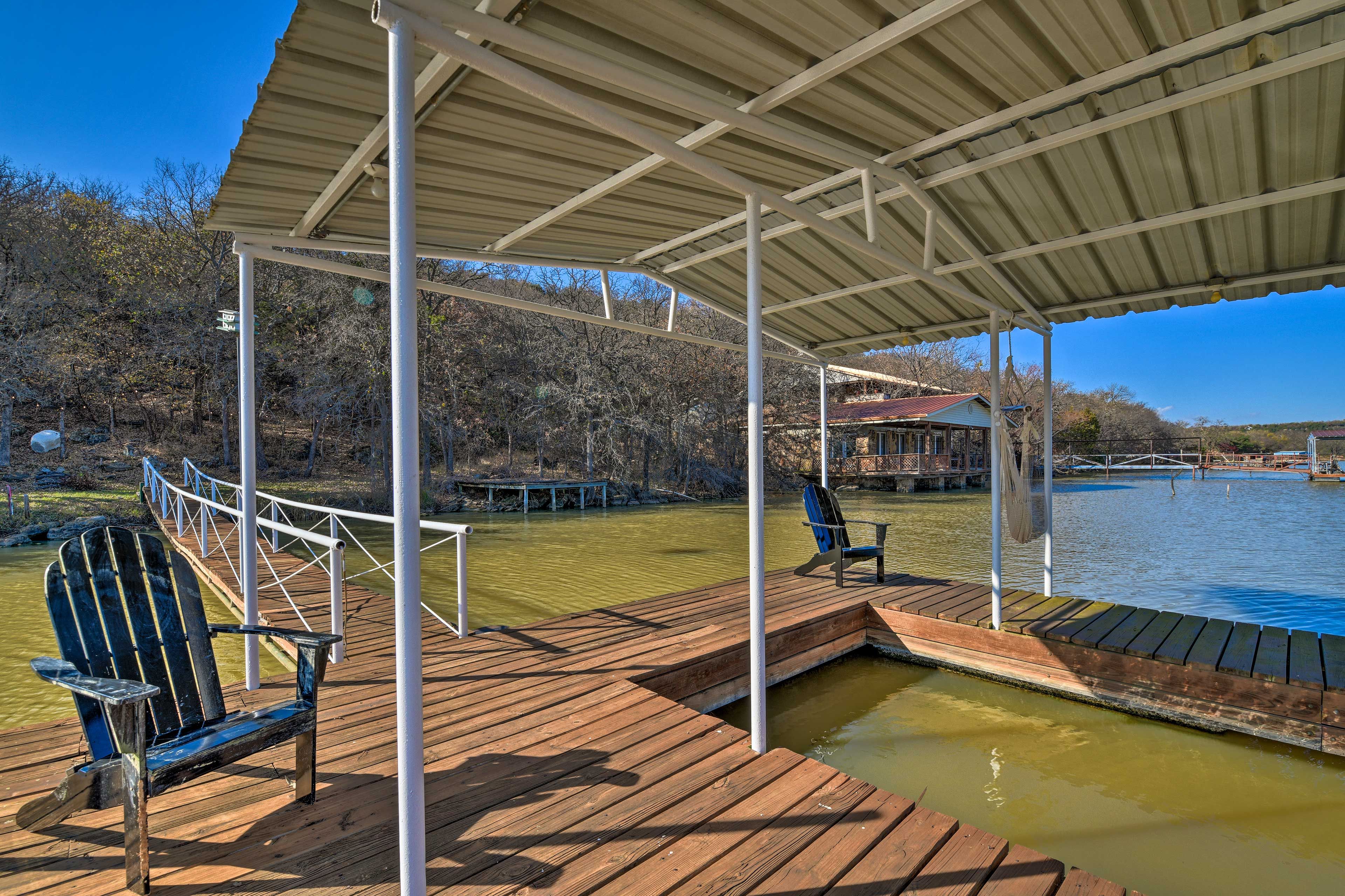 Dock