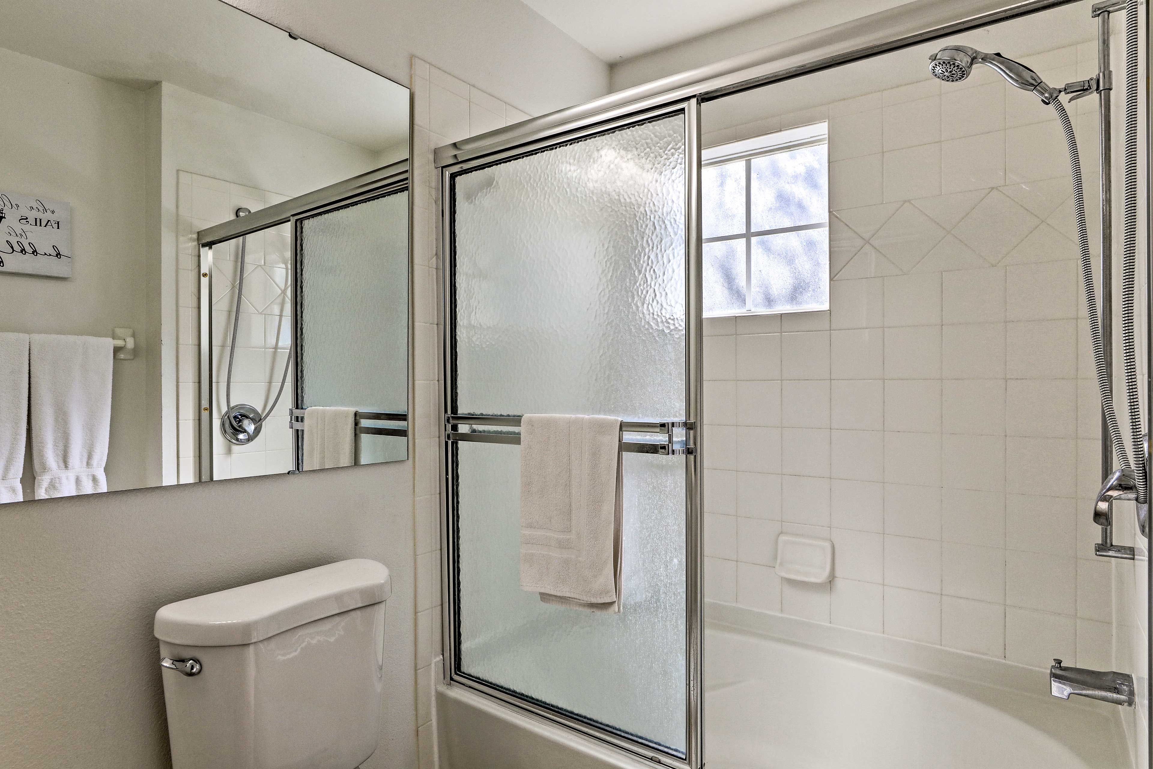 Full Bathroom