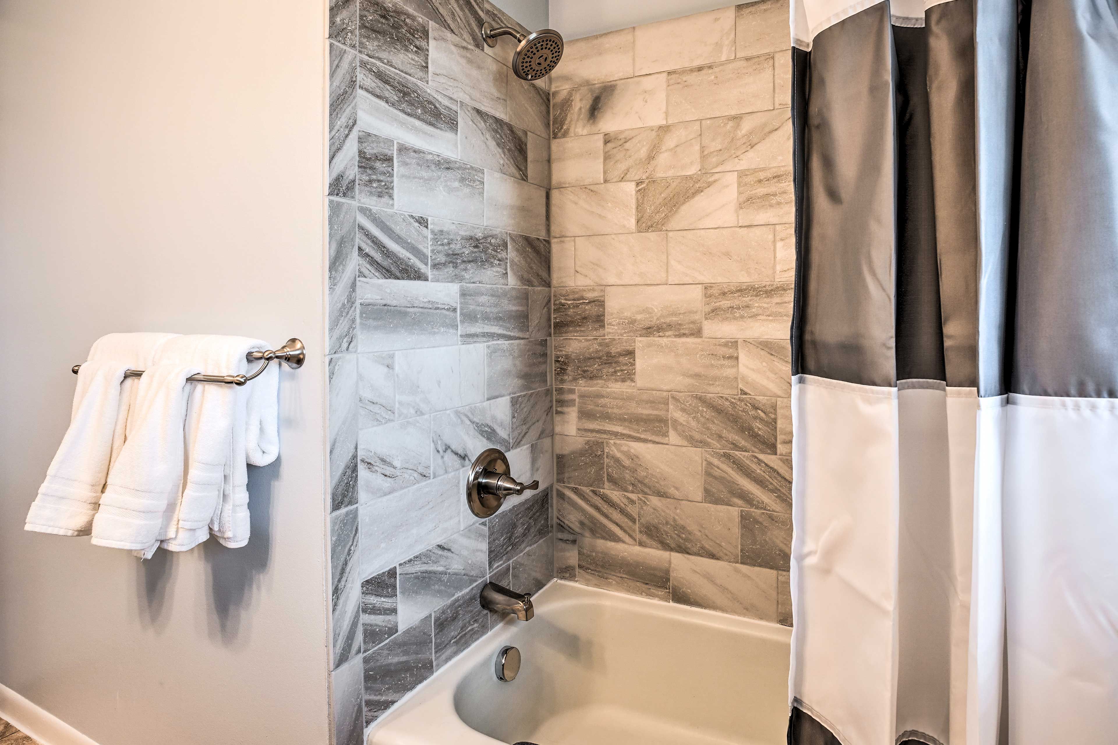 Full Bathroom | Hair Dryer
