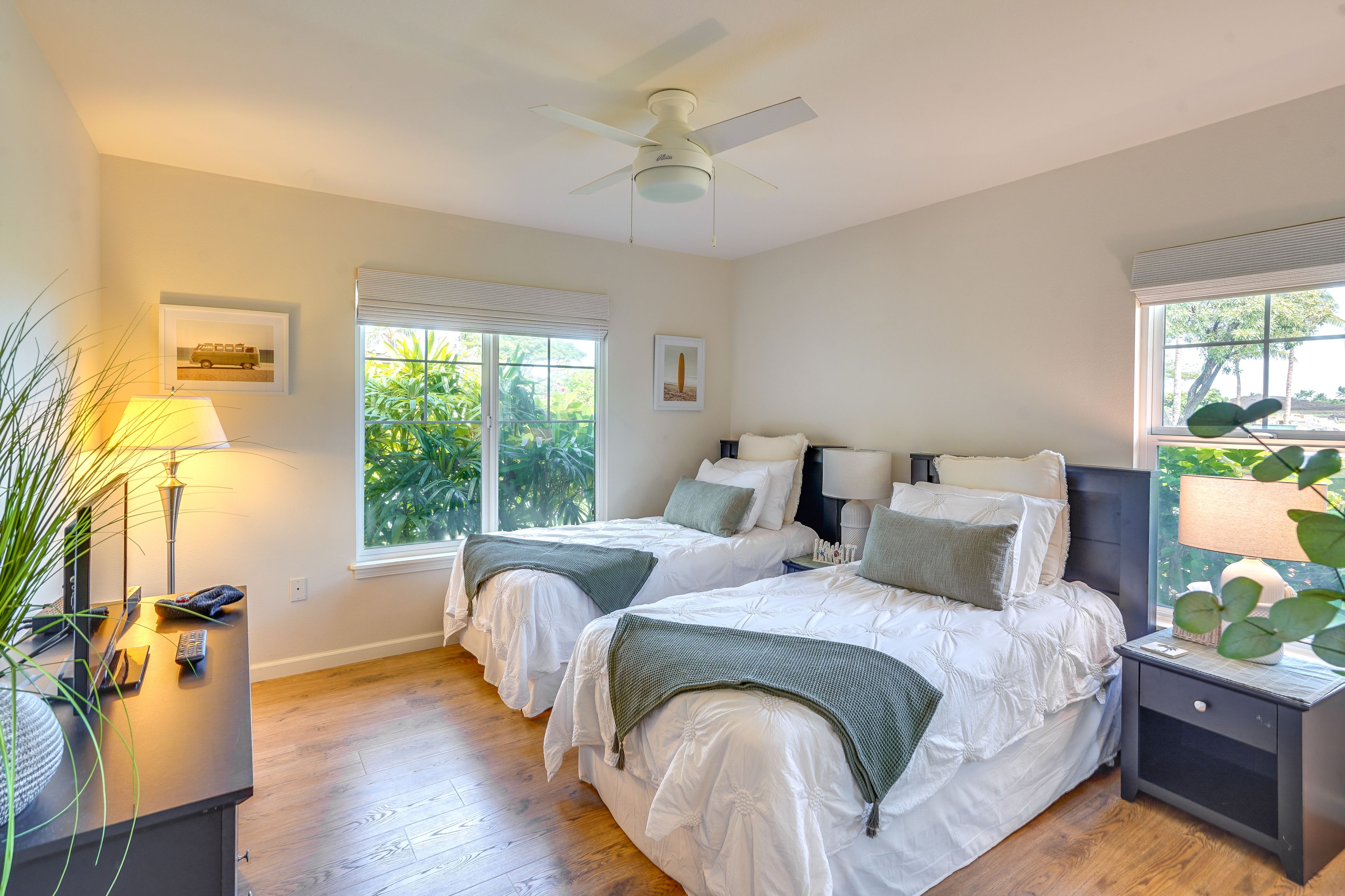 Bedroom 2 | Twin Bed Option for Downstairs Bedroom
