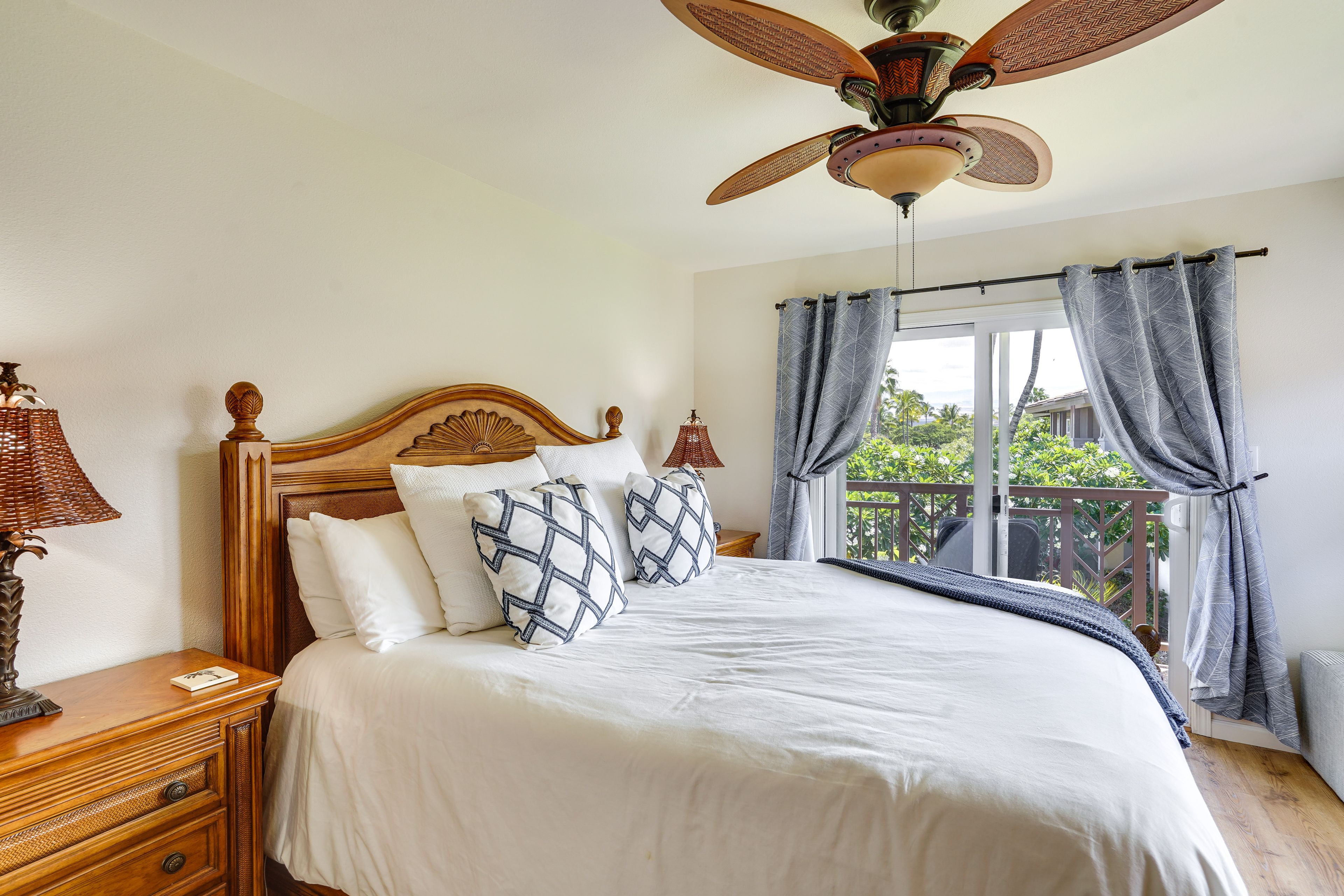Bedroom 1 | Upper Level | California King Bed | En-Suite Balcony | Linens