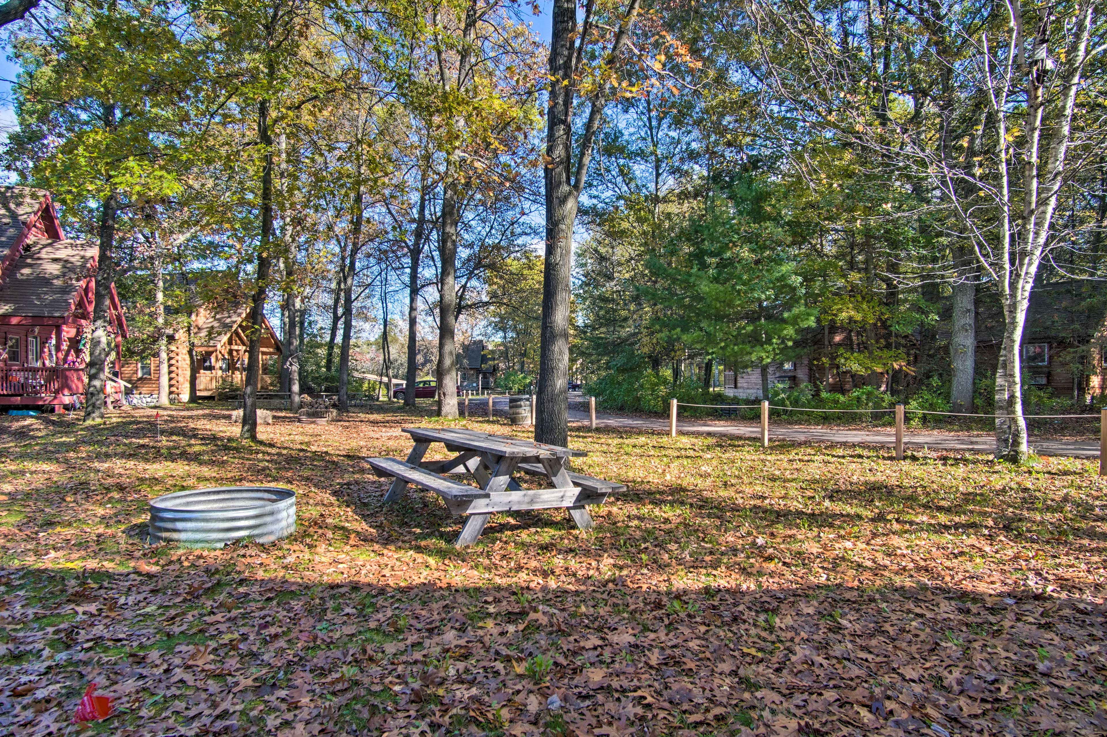 Parking | Community Lot (4 Vehicles)