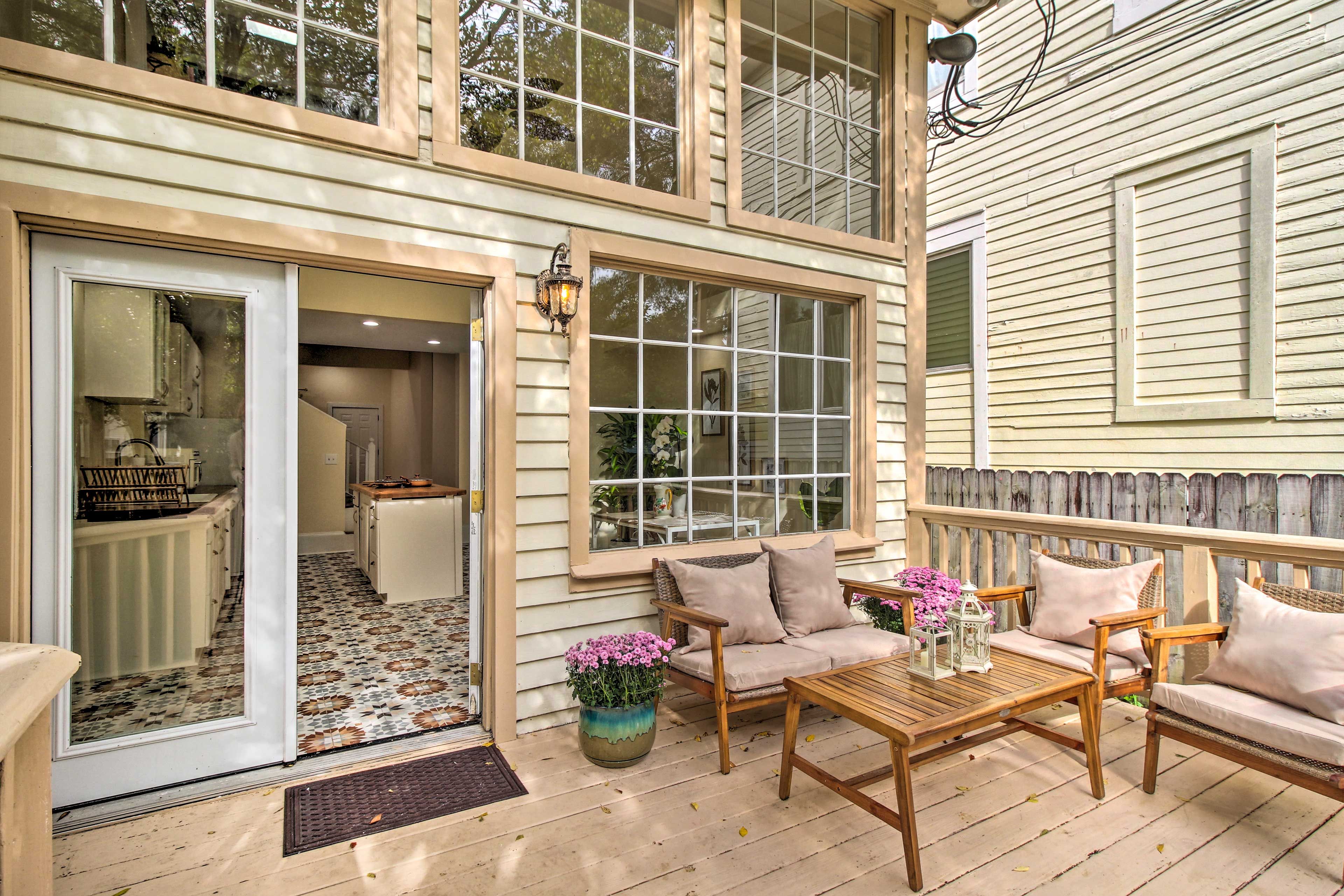 Furnished Deck | 1,230-Sq-Ft Home