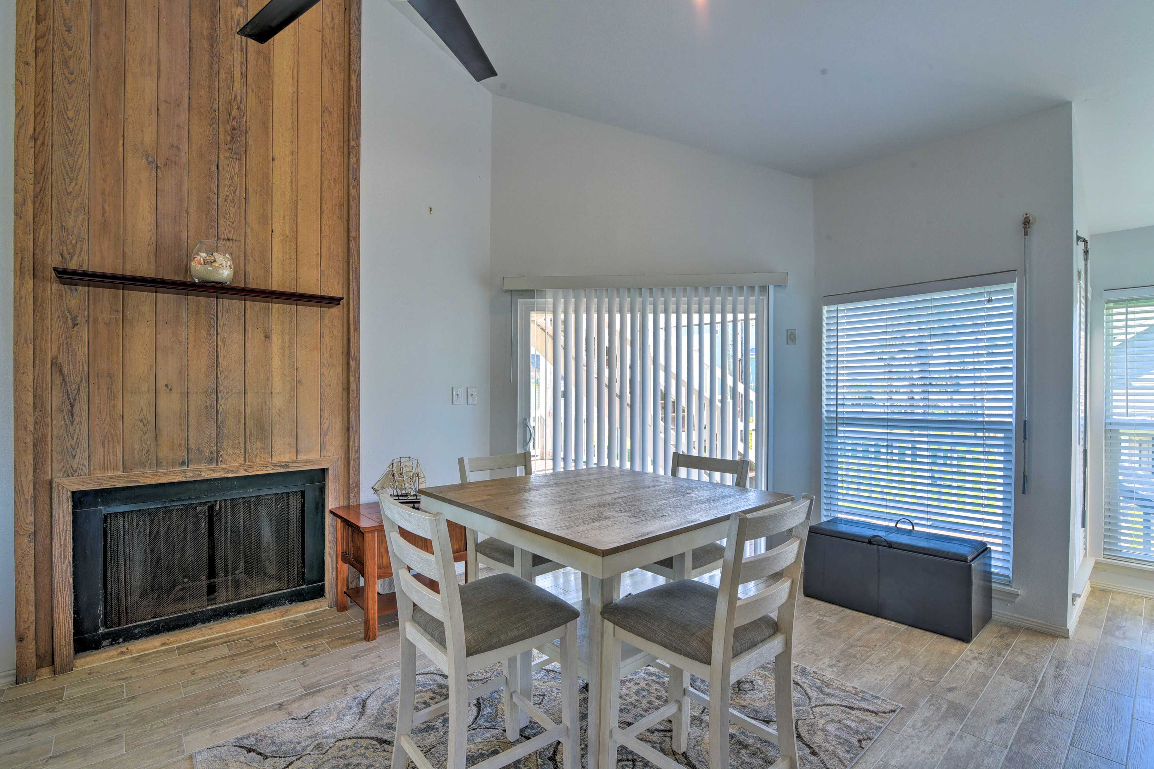 Dining Area | Wood-Burning Fireplace