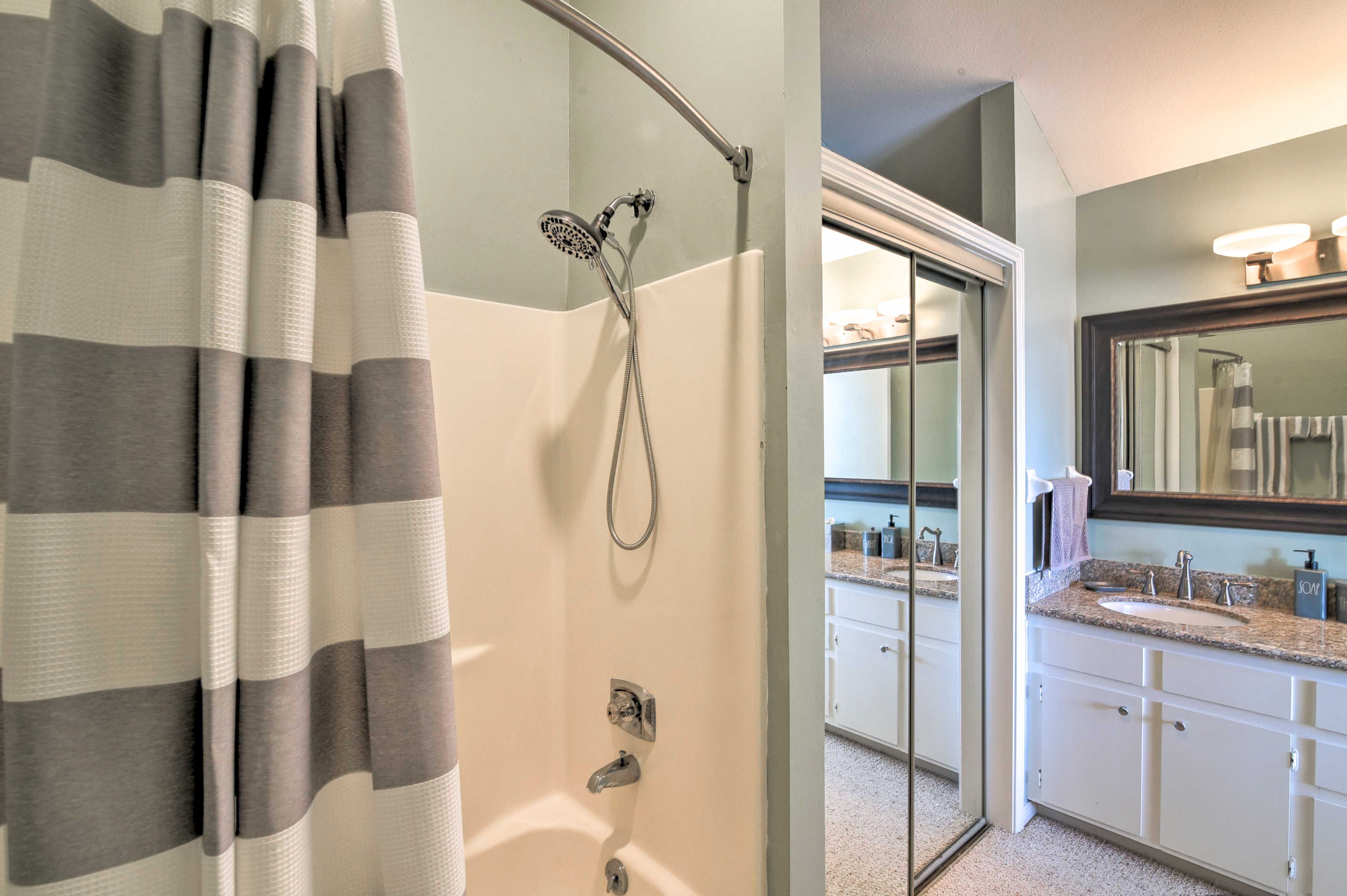 Full Bathroom