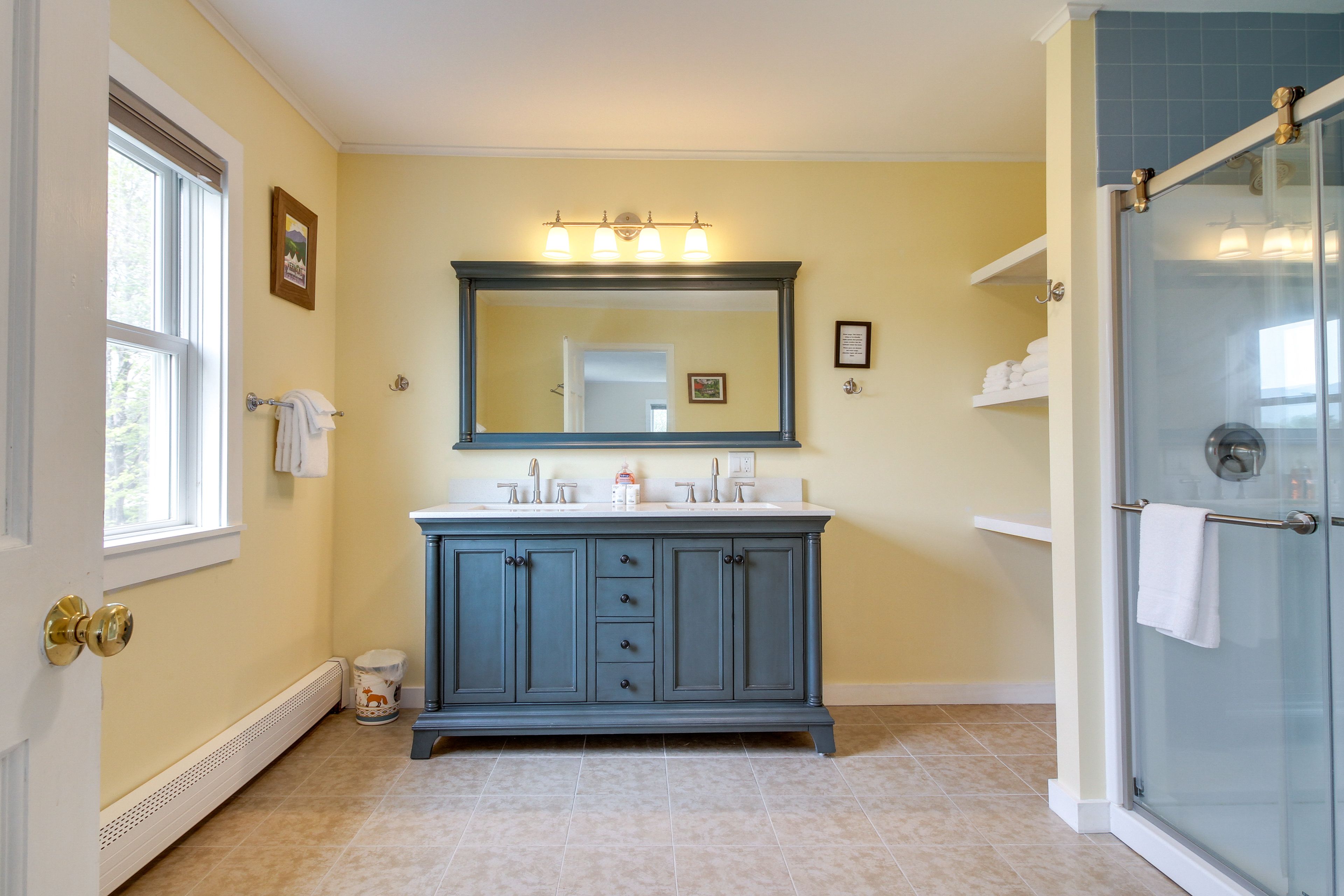 En-Suite Bath