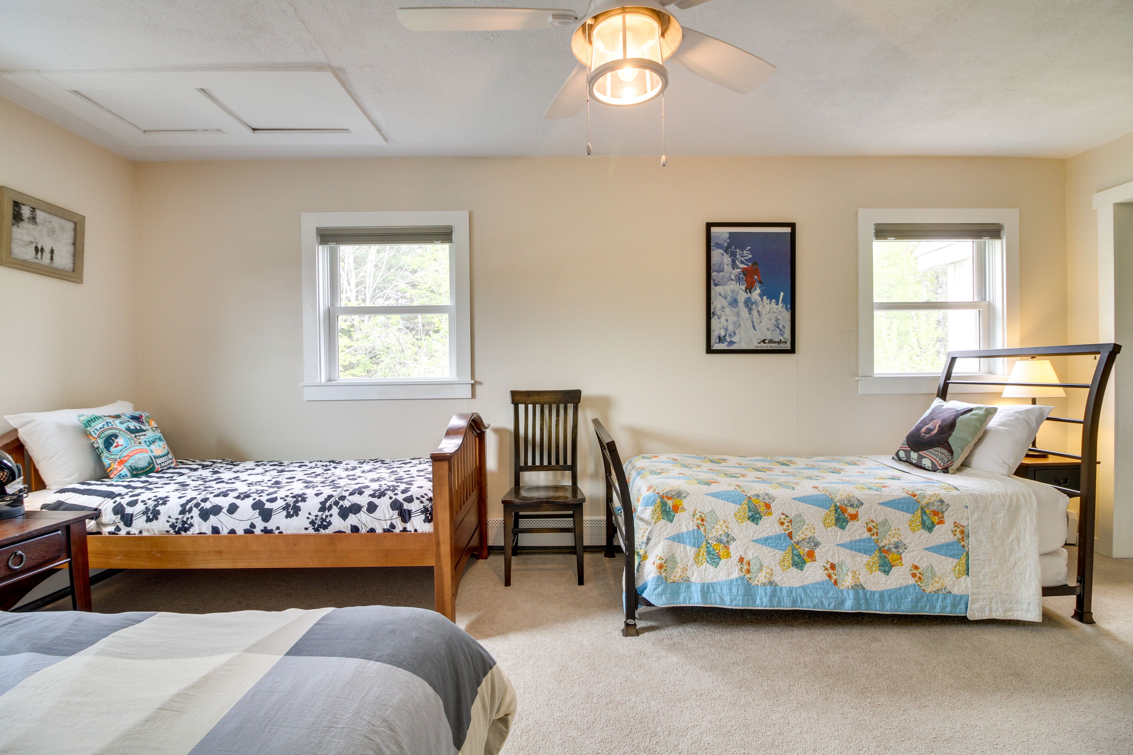 Bedroom 2 | Queen Bed | 2 Twin Beds | 2nd Floor