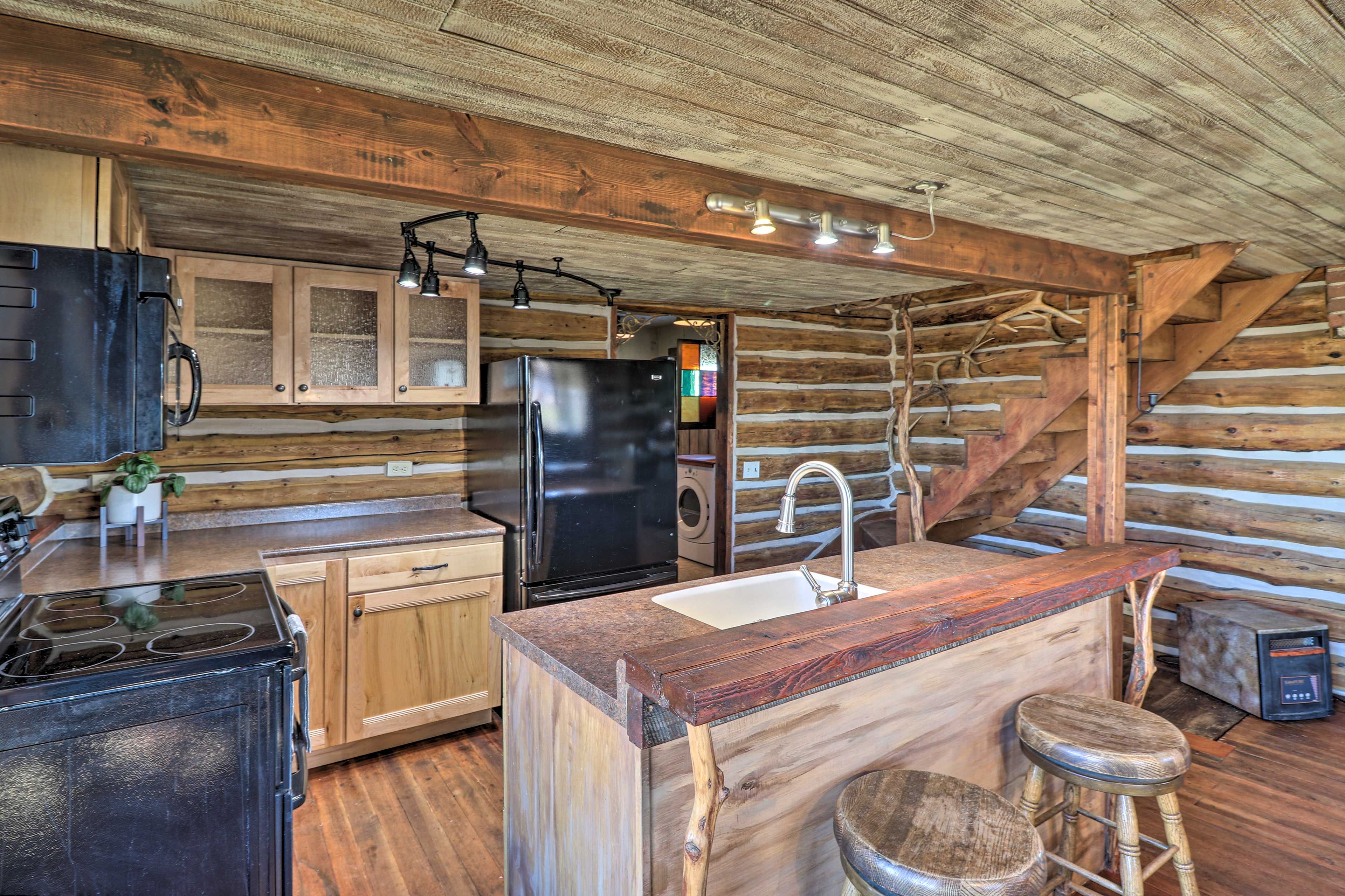 Kitchen | Fully Equipped | Cooking Basics