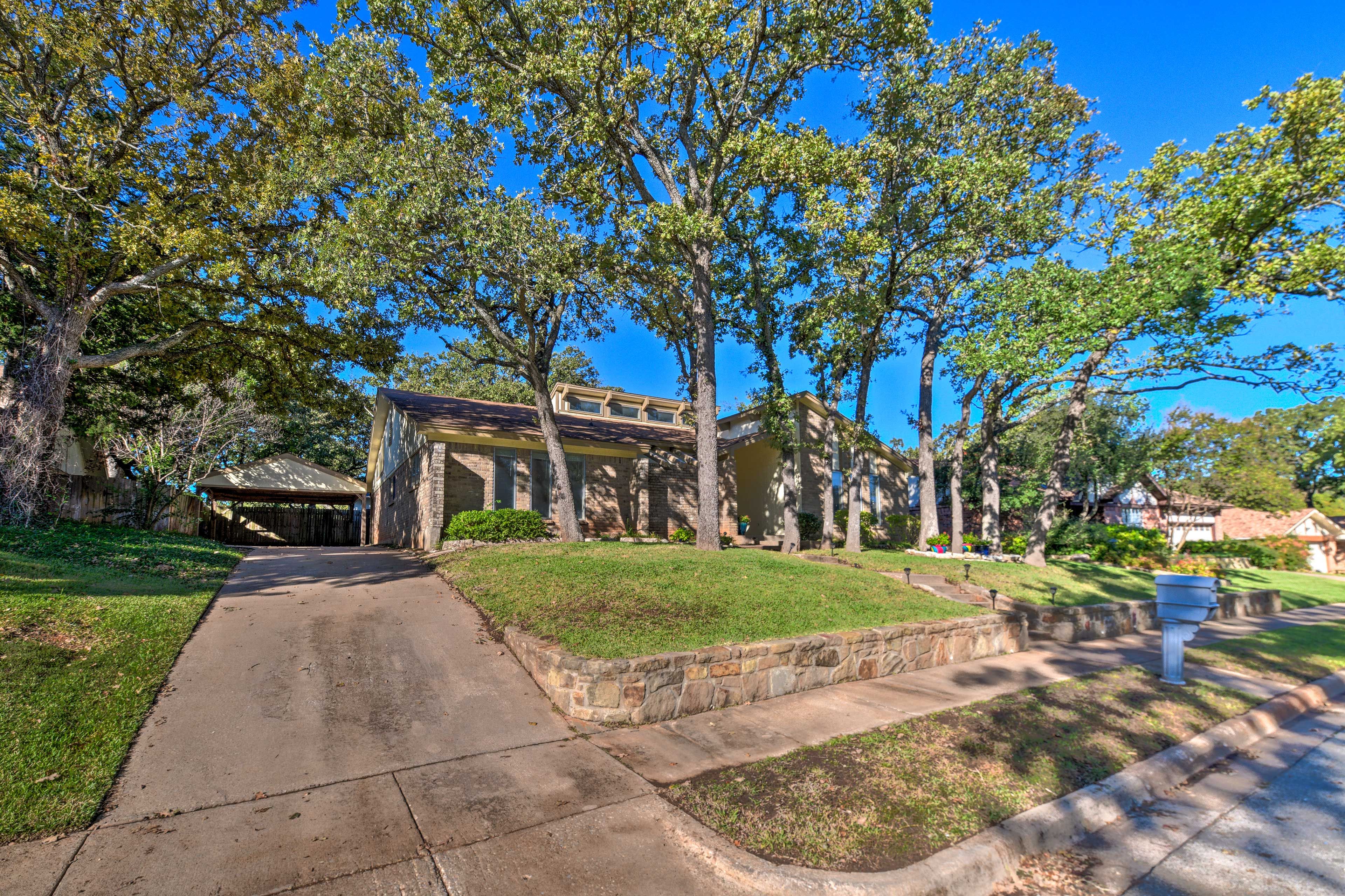 Parking | Carport (2 Vehicles) | Driveway (1 Vehicle) | Free Street Parking