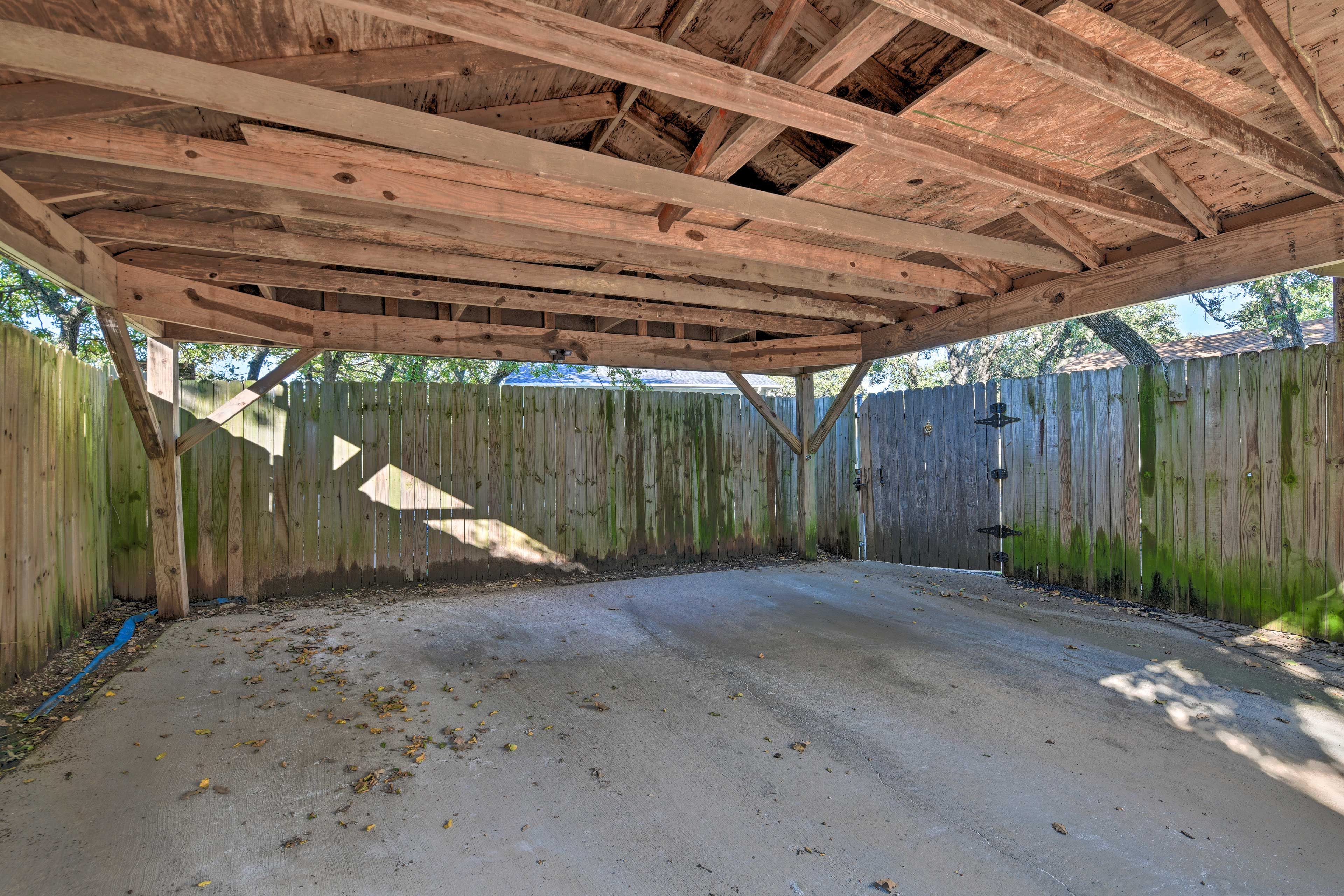 Carport | Step-Free Access through Backyard Gate