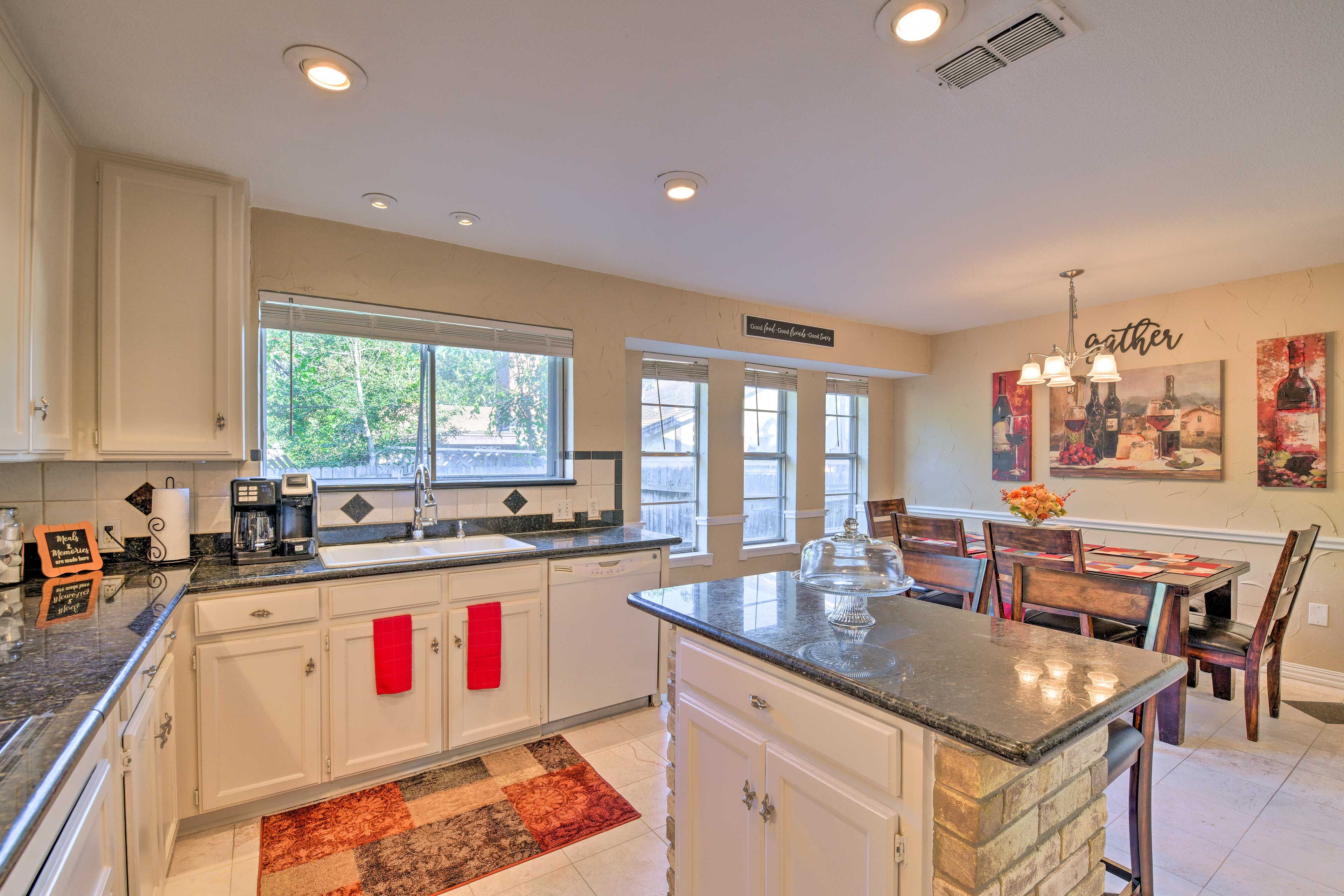 Fully Equipped Kitchen | Trash Bags & Paper Towels