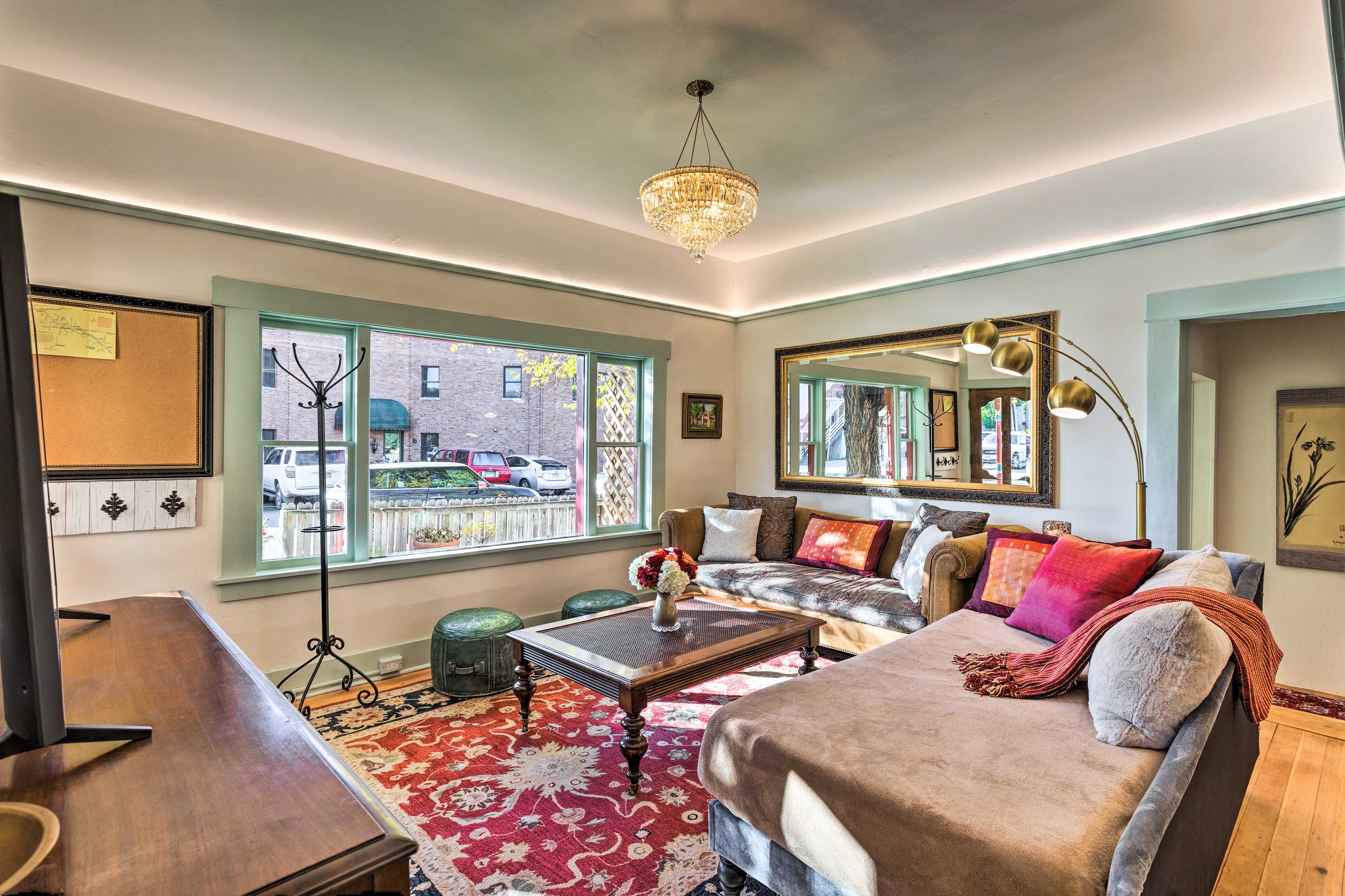 Living Room | Self Check-In