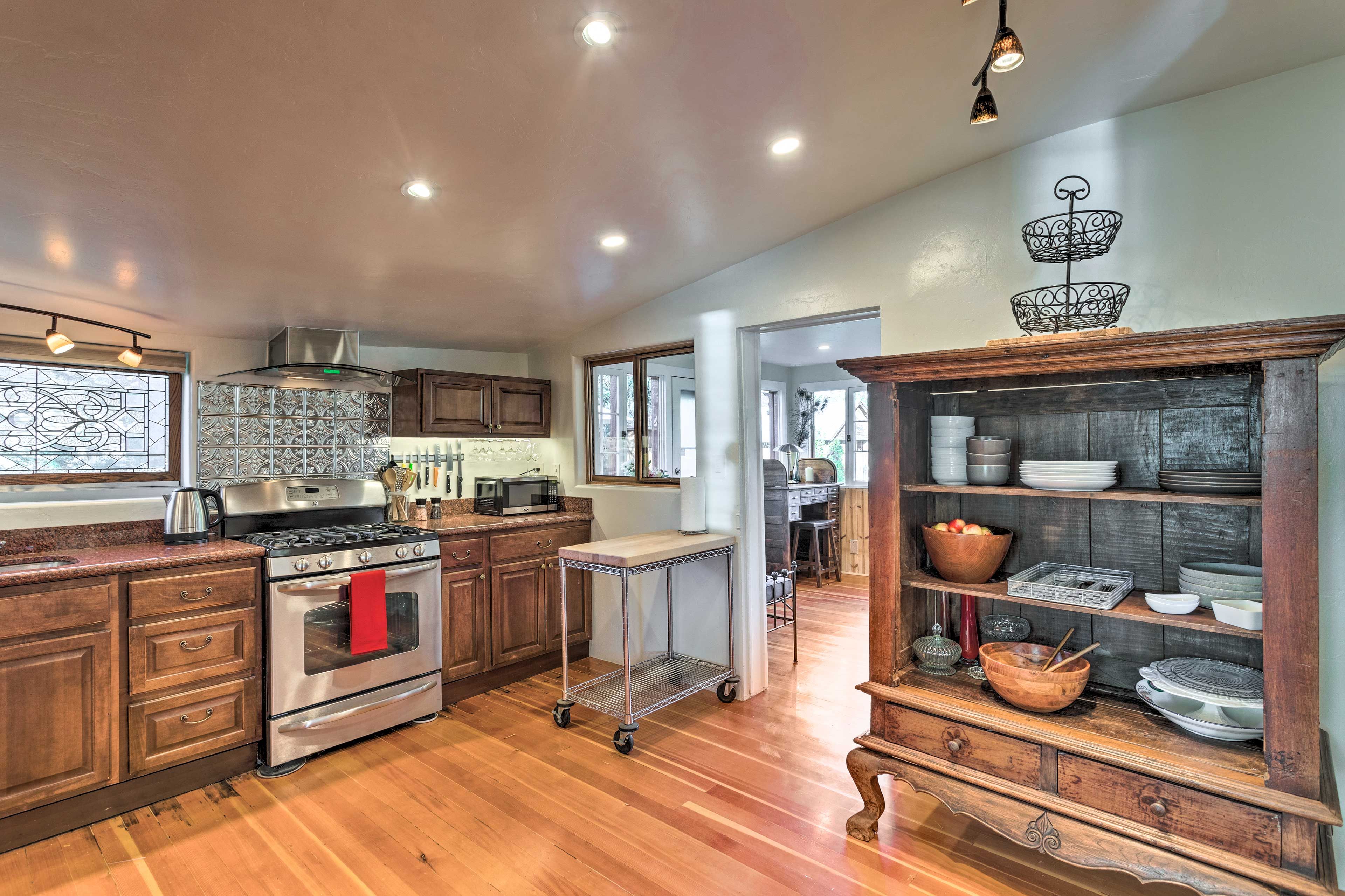Kitchen | Stainless Steel Appliances