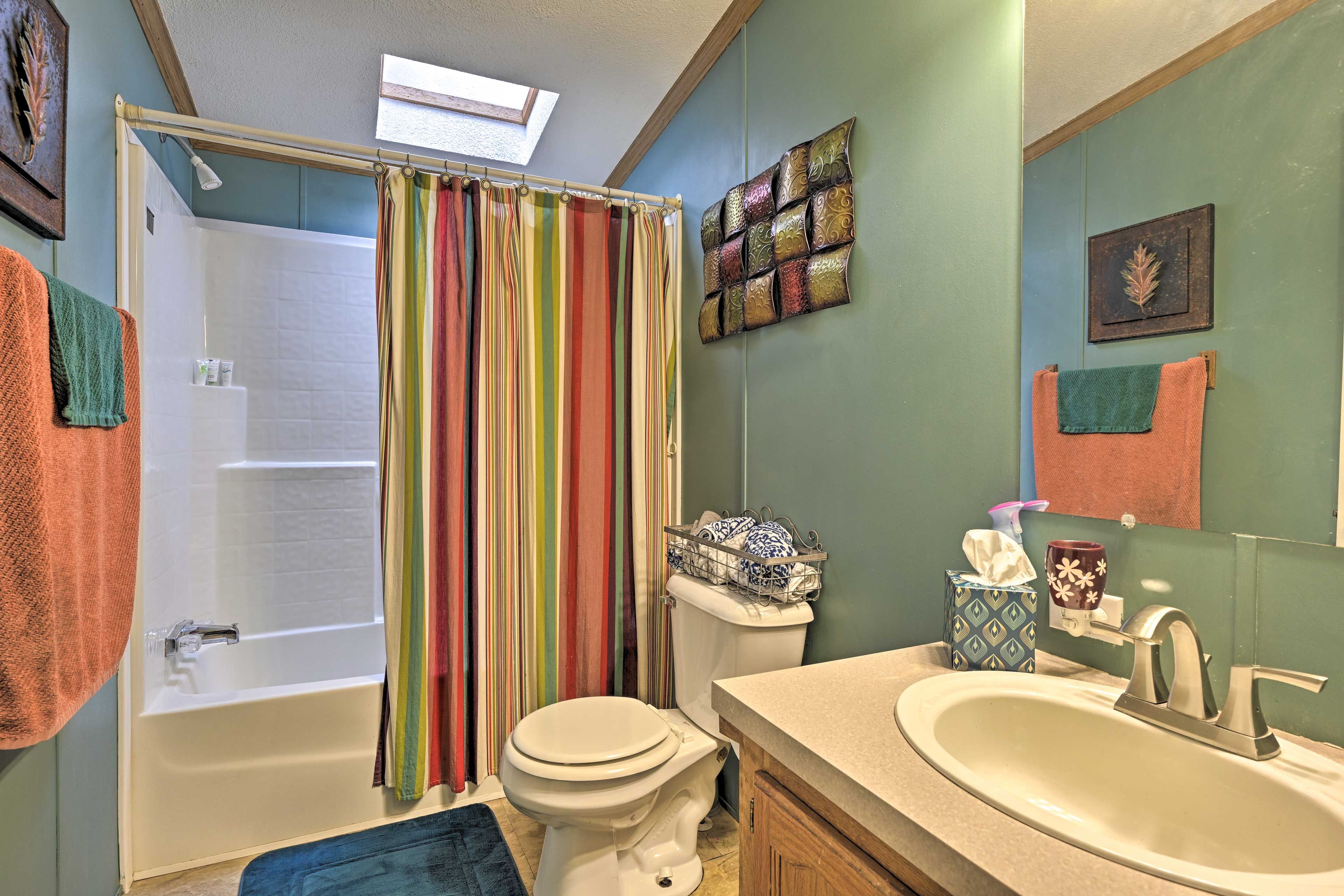 Full Bathroom | 1st Floor | Stairs Required | Hair Dryer