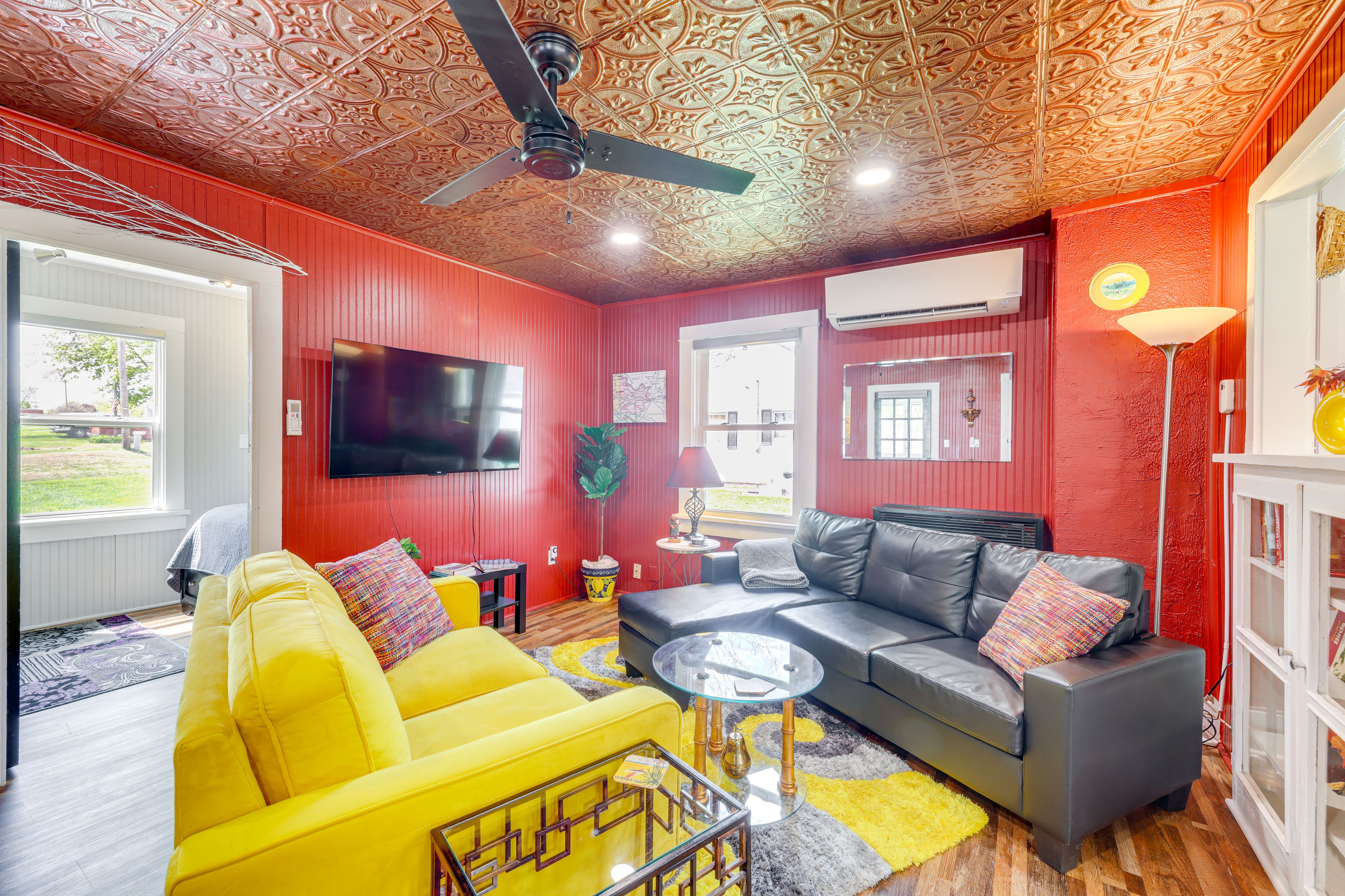 Highland Vacation Rental | 1BR | 1BA | 2 Steps to Access | 640 Sq Ft
